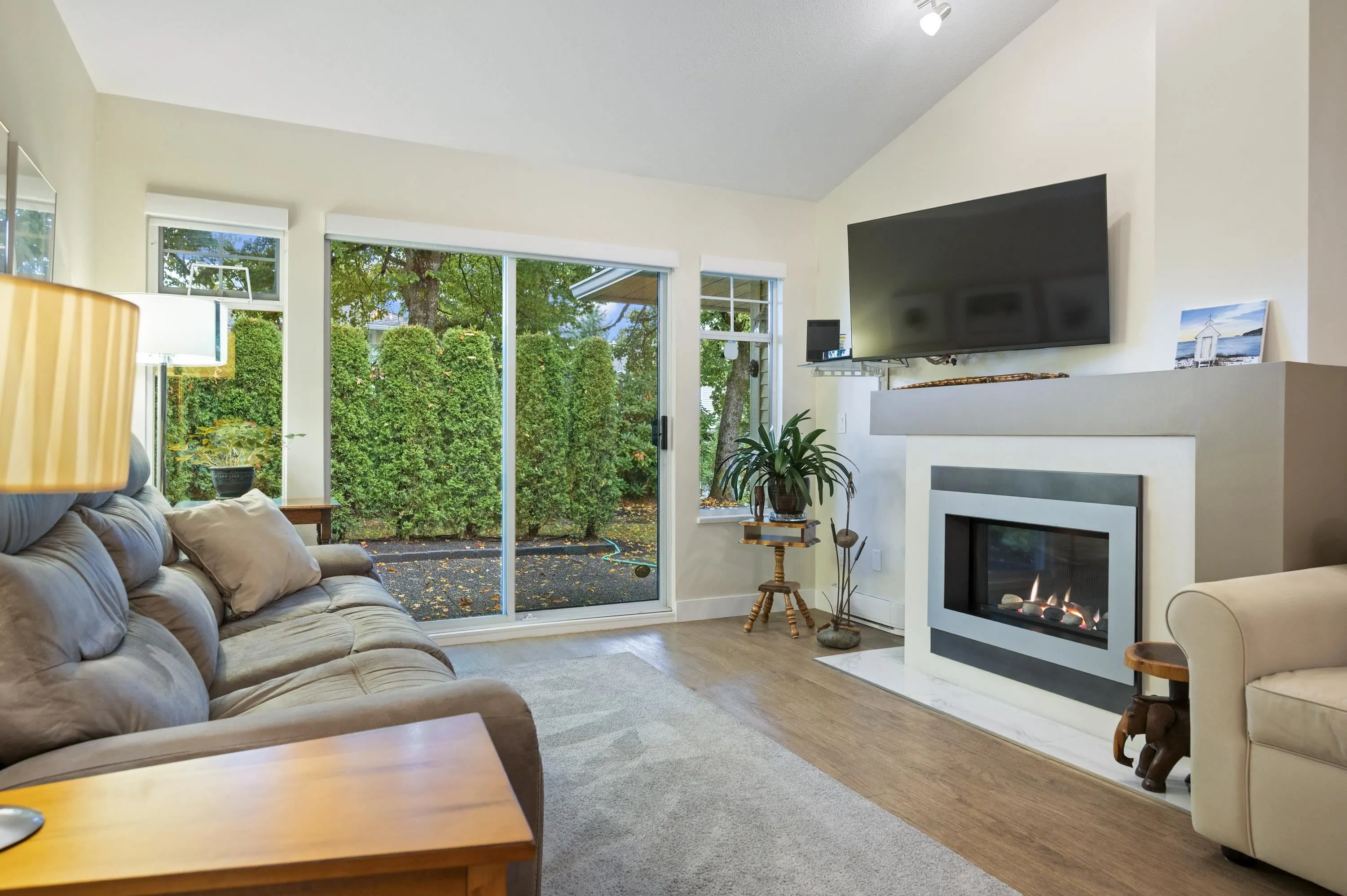 62 8737 212th Street
