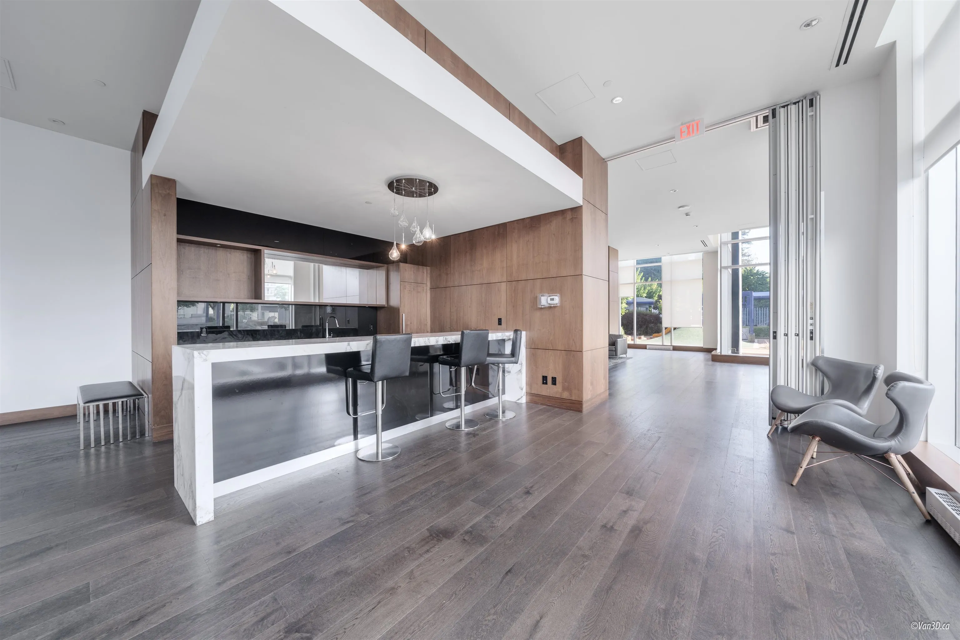 1515 13750 100 Avenue