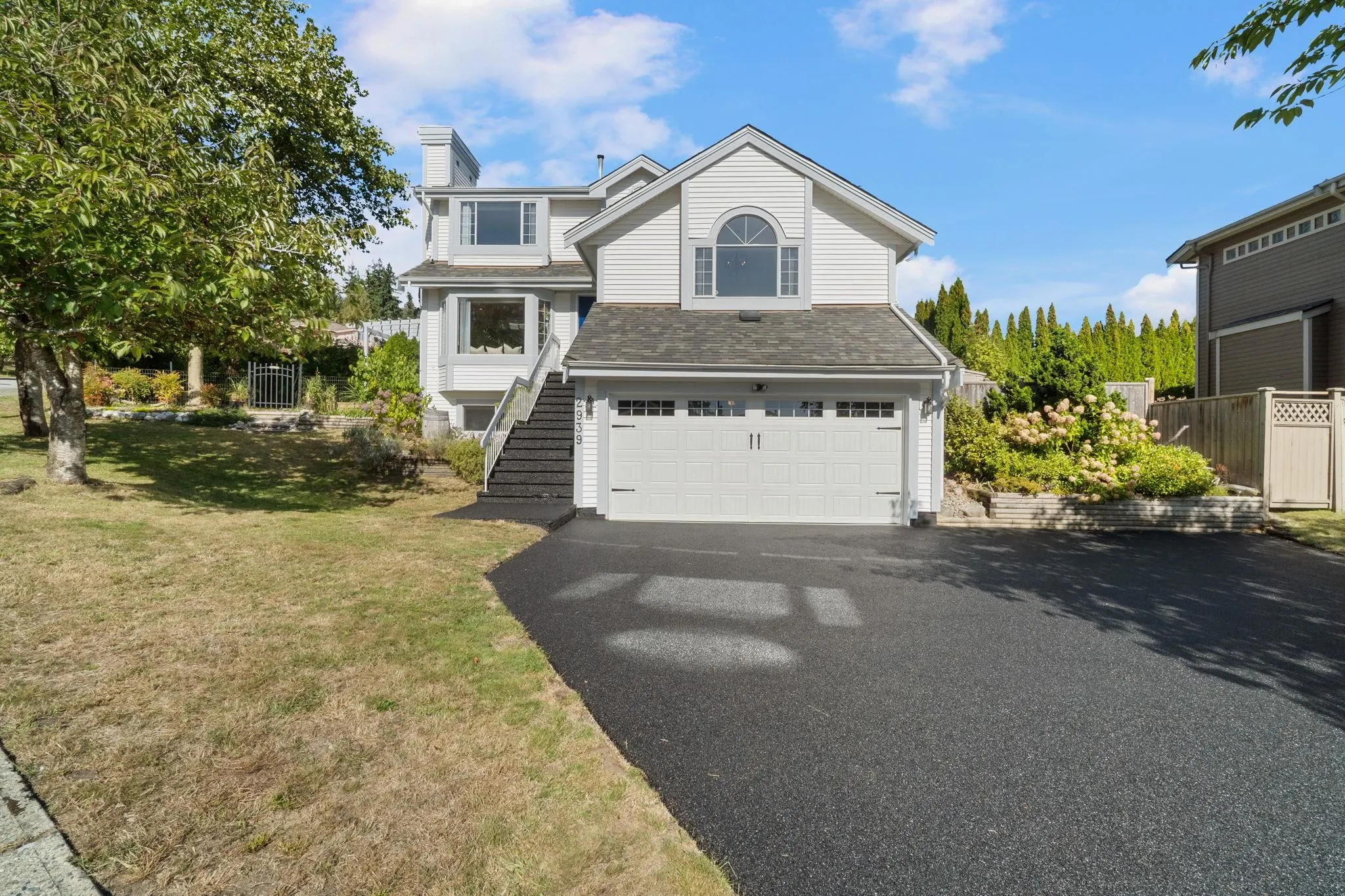 2939 Cliffrose Crescent