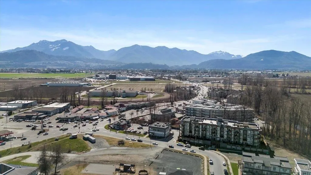 510 45562 Airport Road