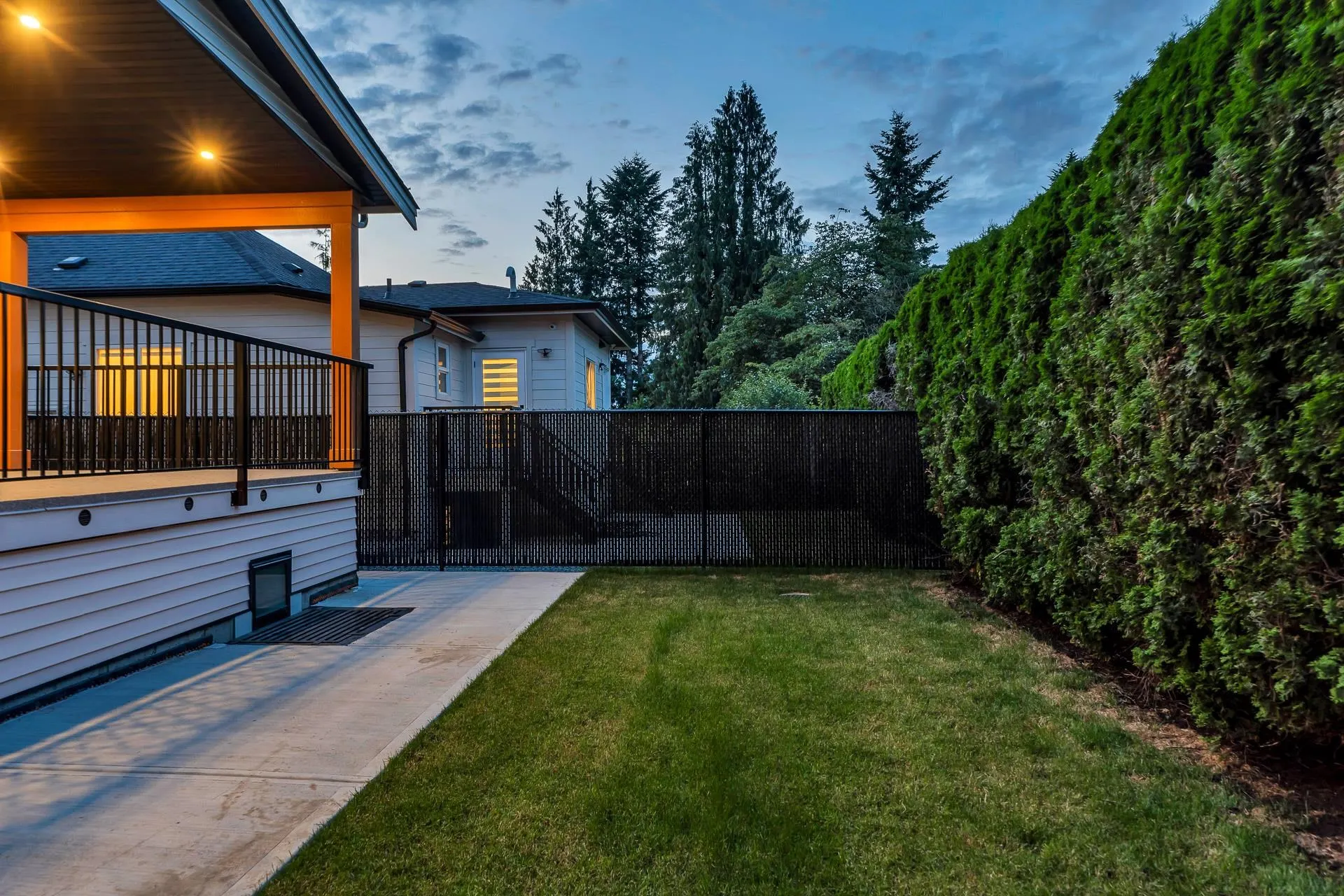 2284 Mouldstade Road