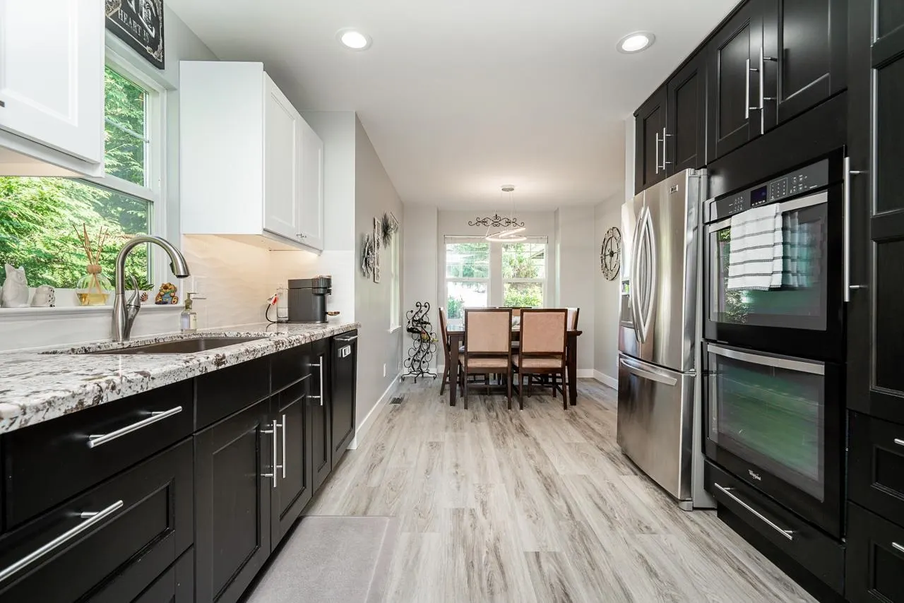 31 23281 Kanaka Way