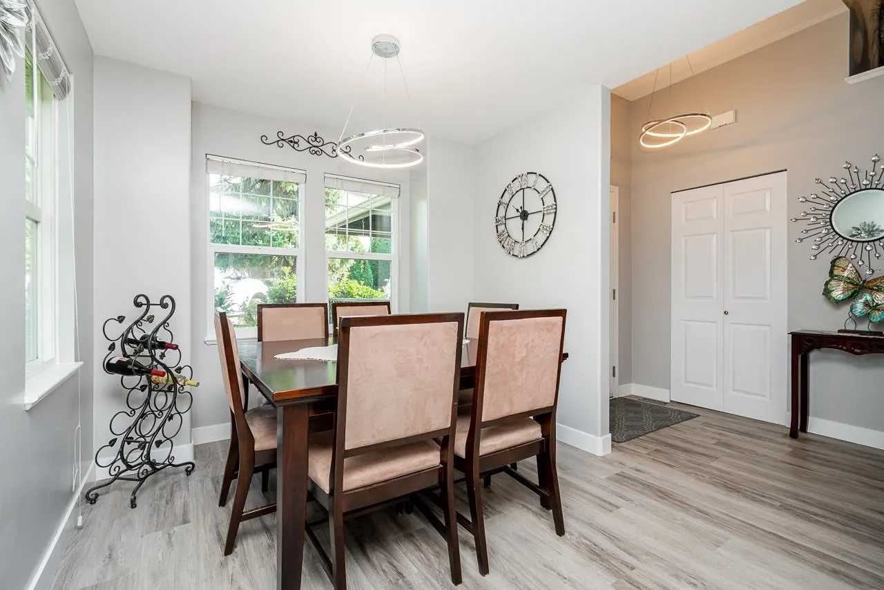 31 23281 Kanaka Way
