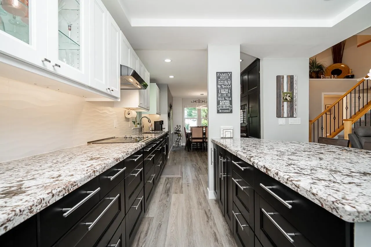 31 23281 Kanaka Way