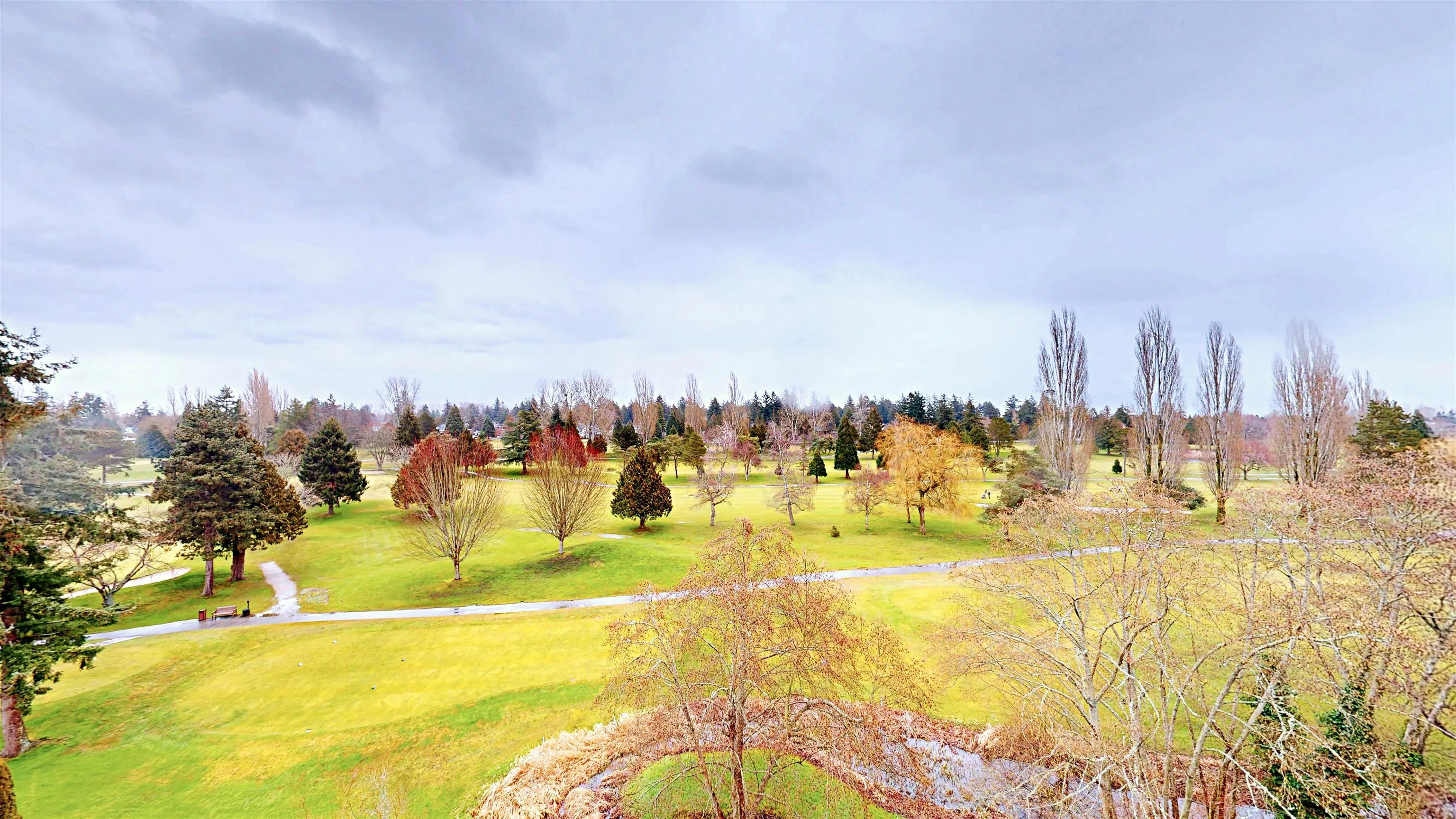 702 1400 View Crescent