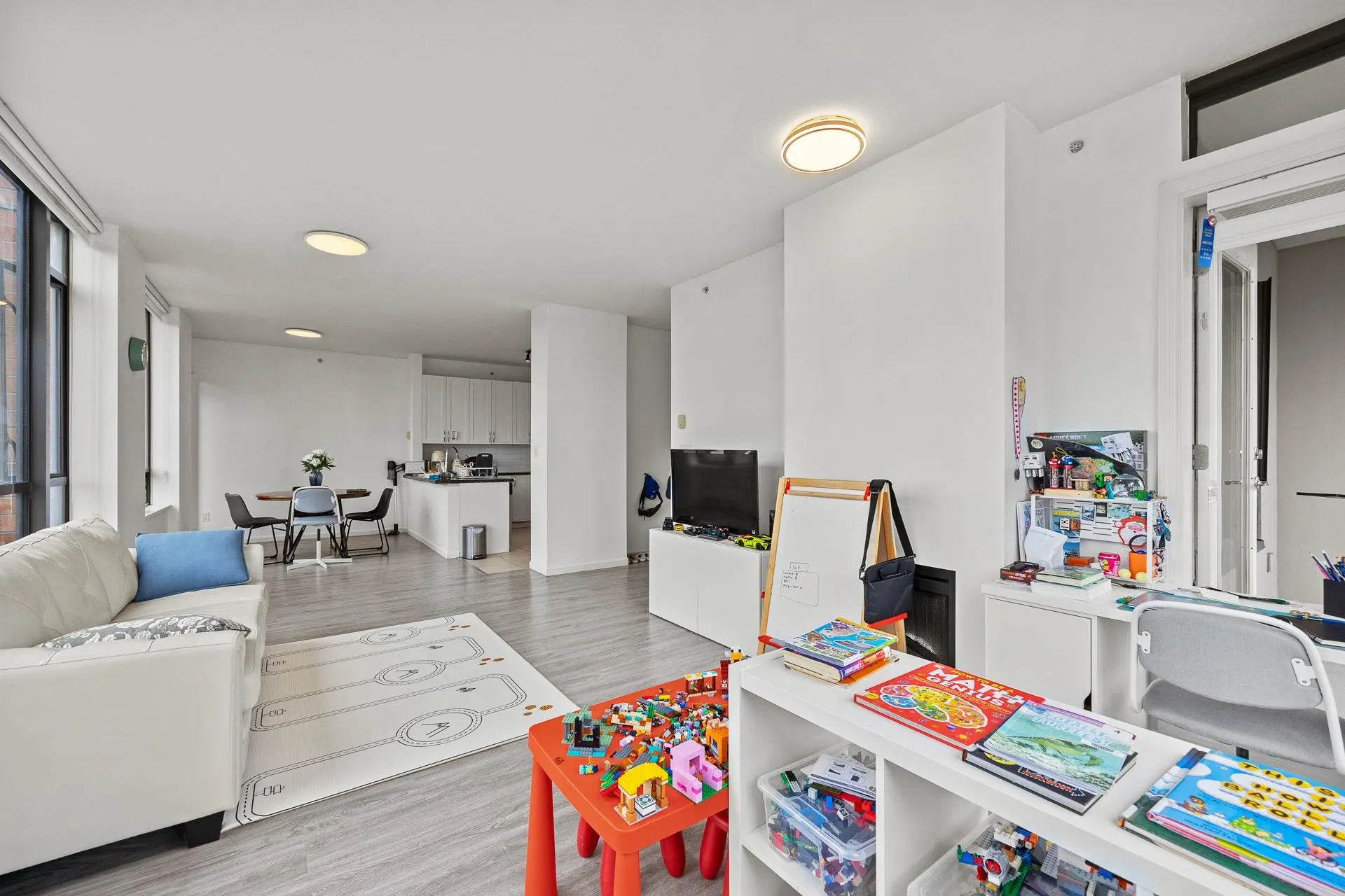 1802 6823 Station Hill Drive