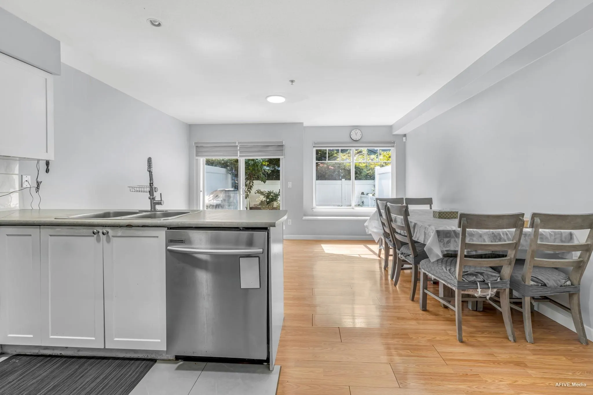 111 12711 64 Avenue