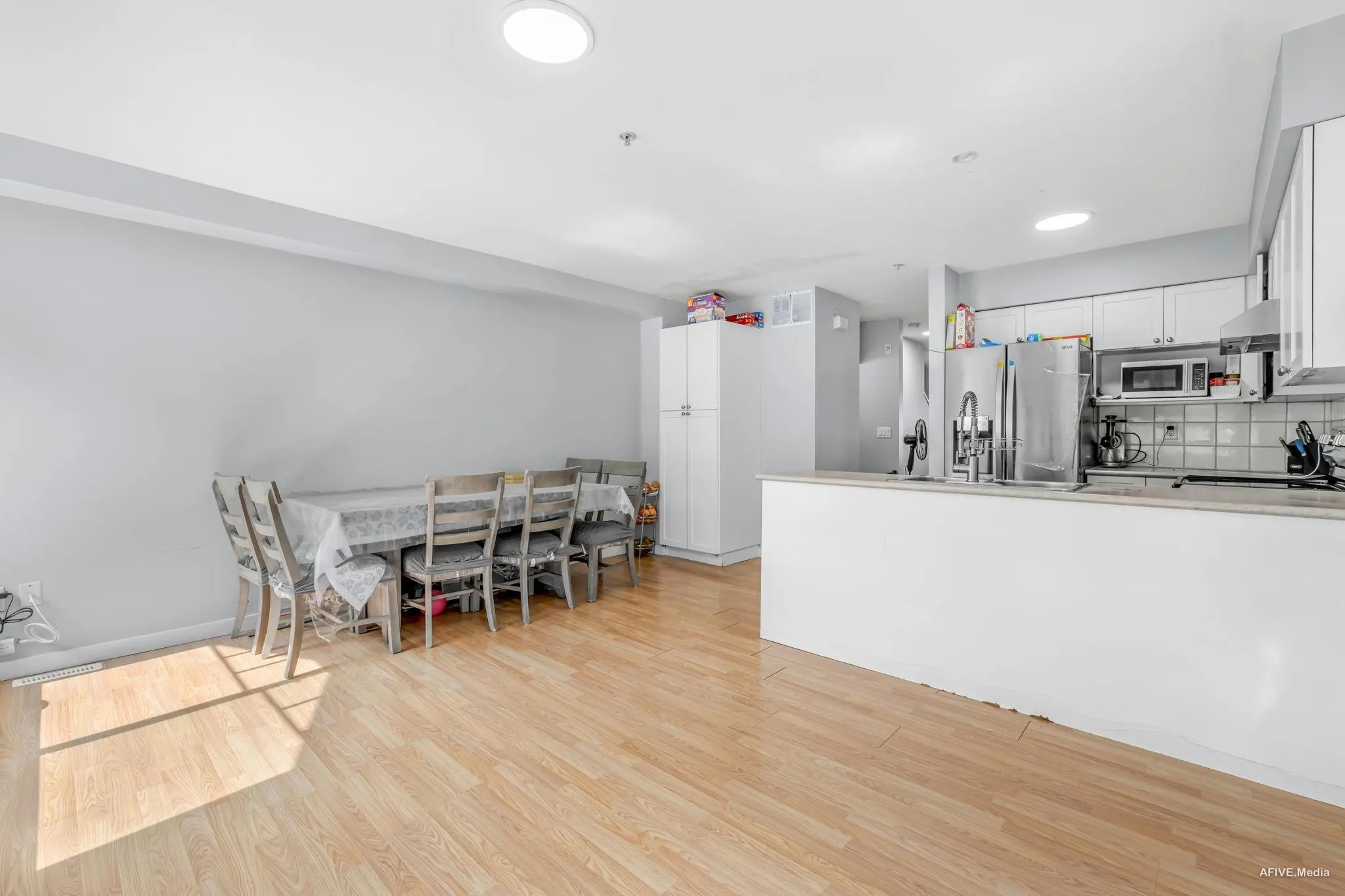 111 12711 64 Avenue