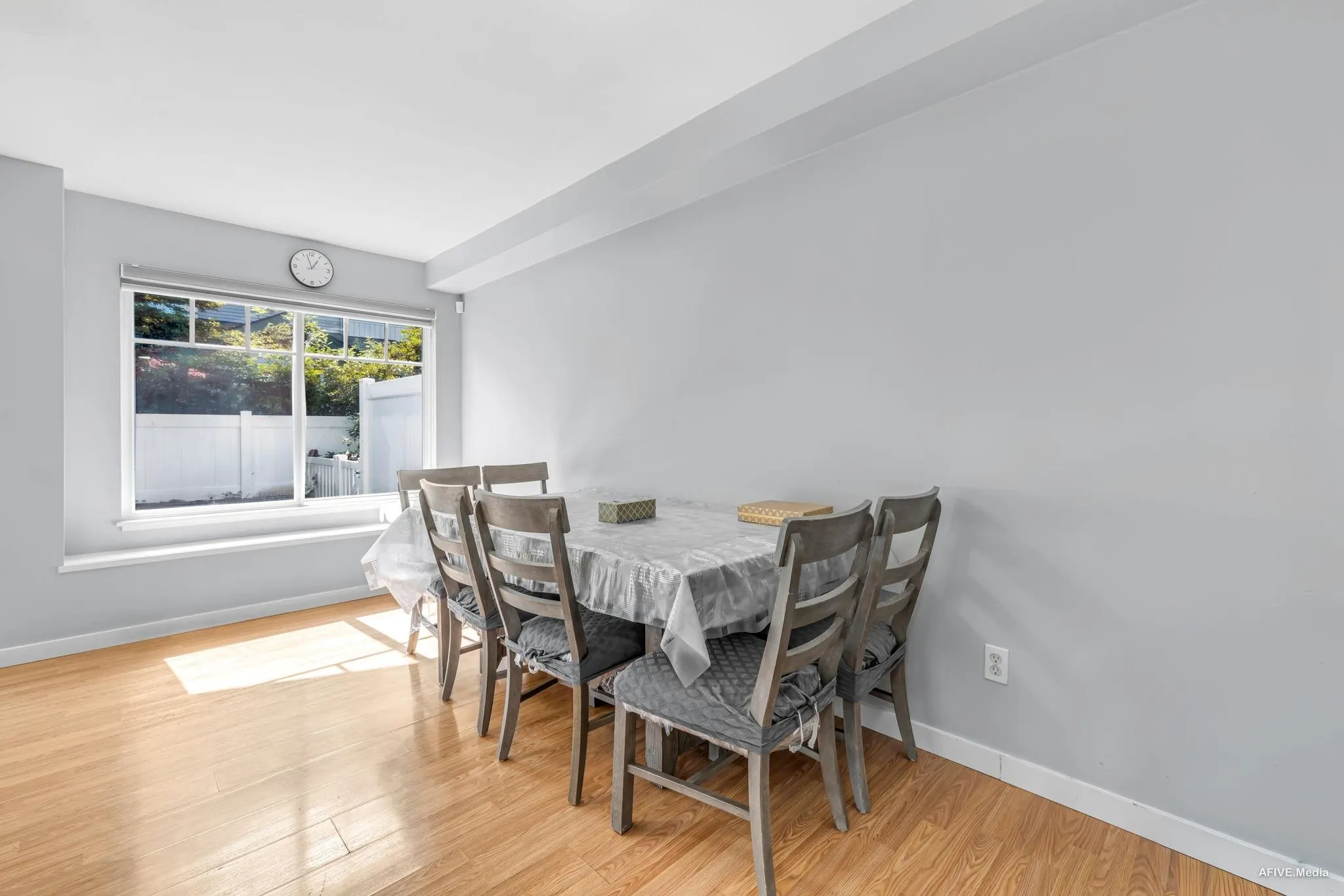 111 12711 64 Avenue