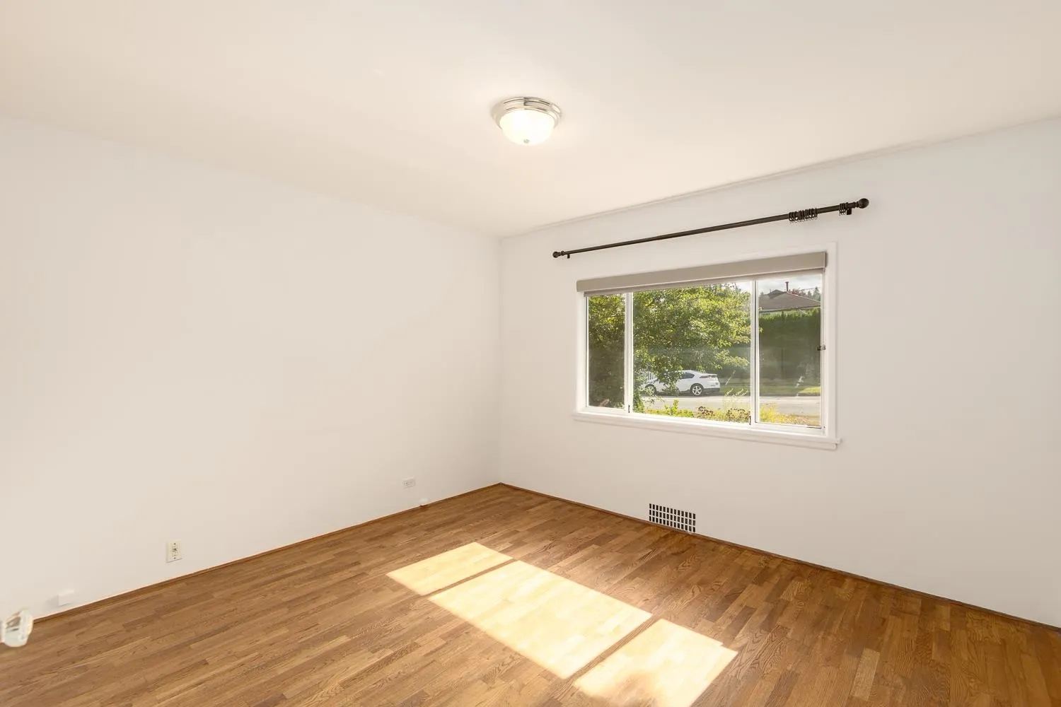 113 Eighth Avenue