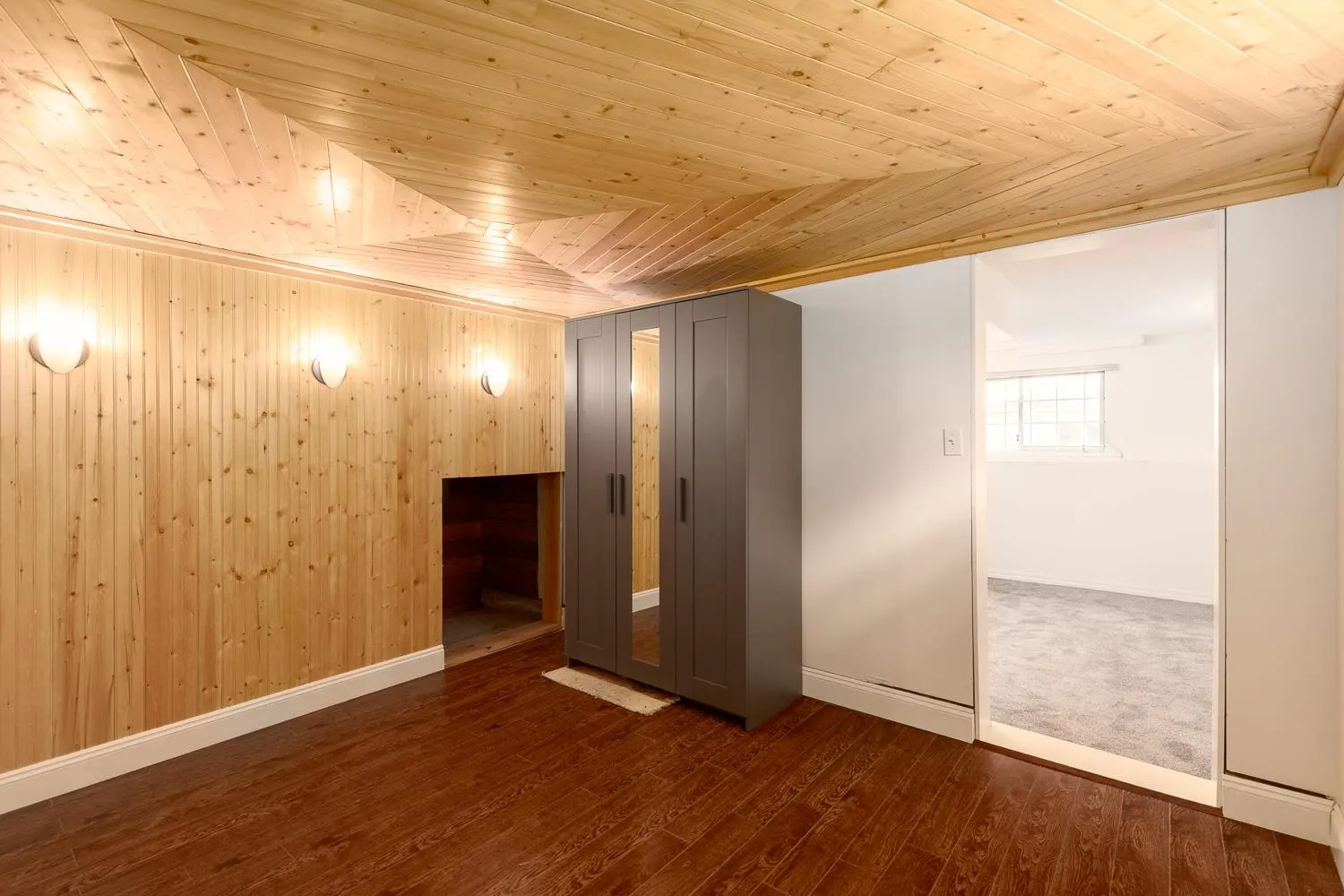 113 Eighth Avenue