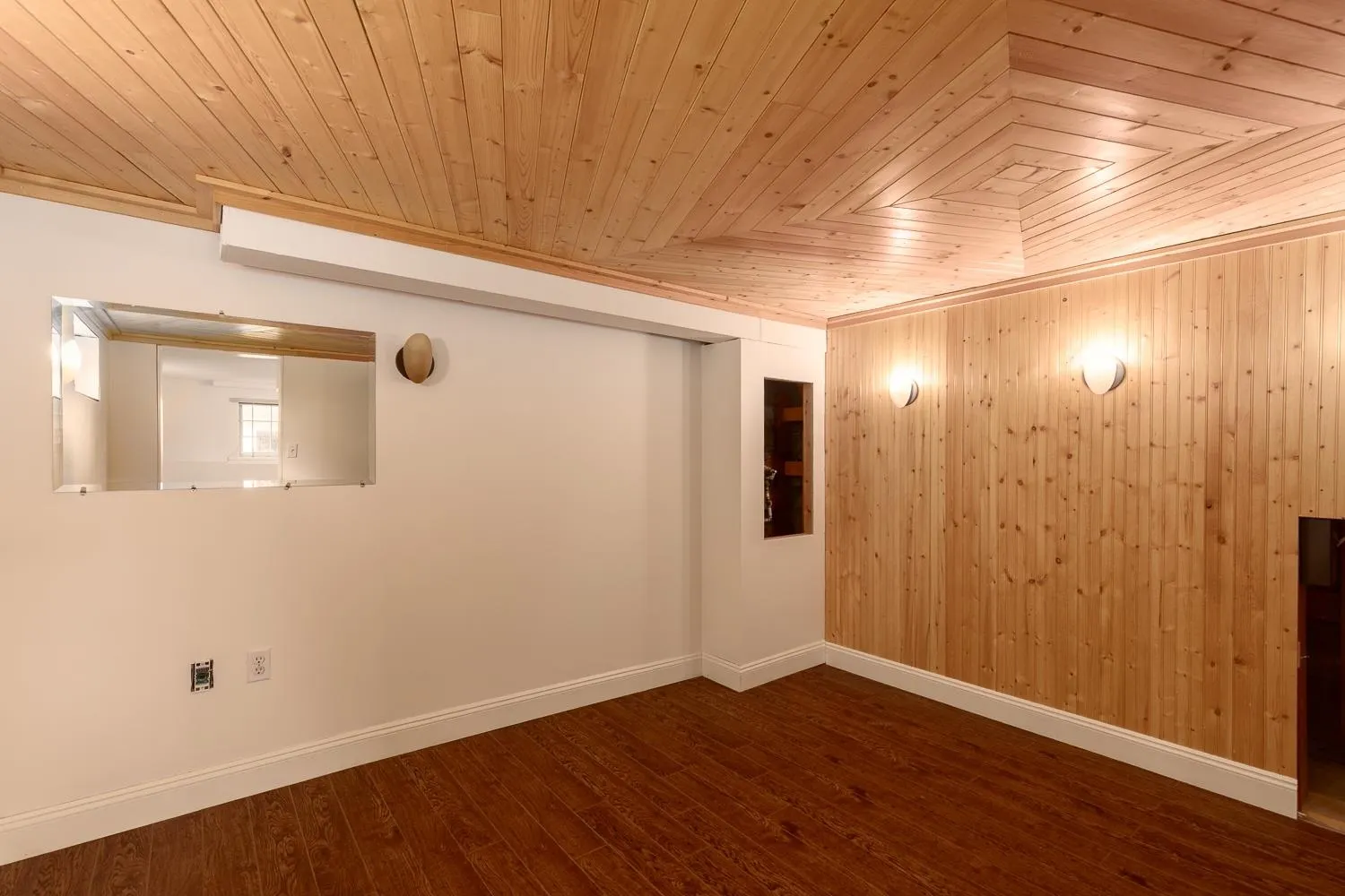 113 Eighth Avenue