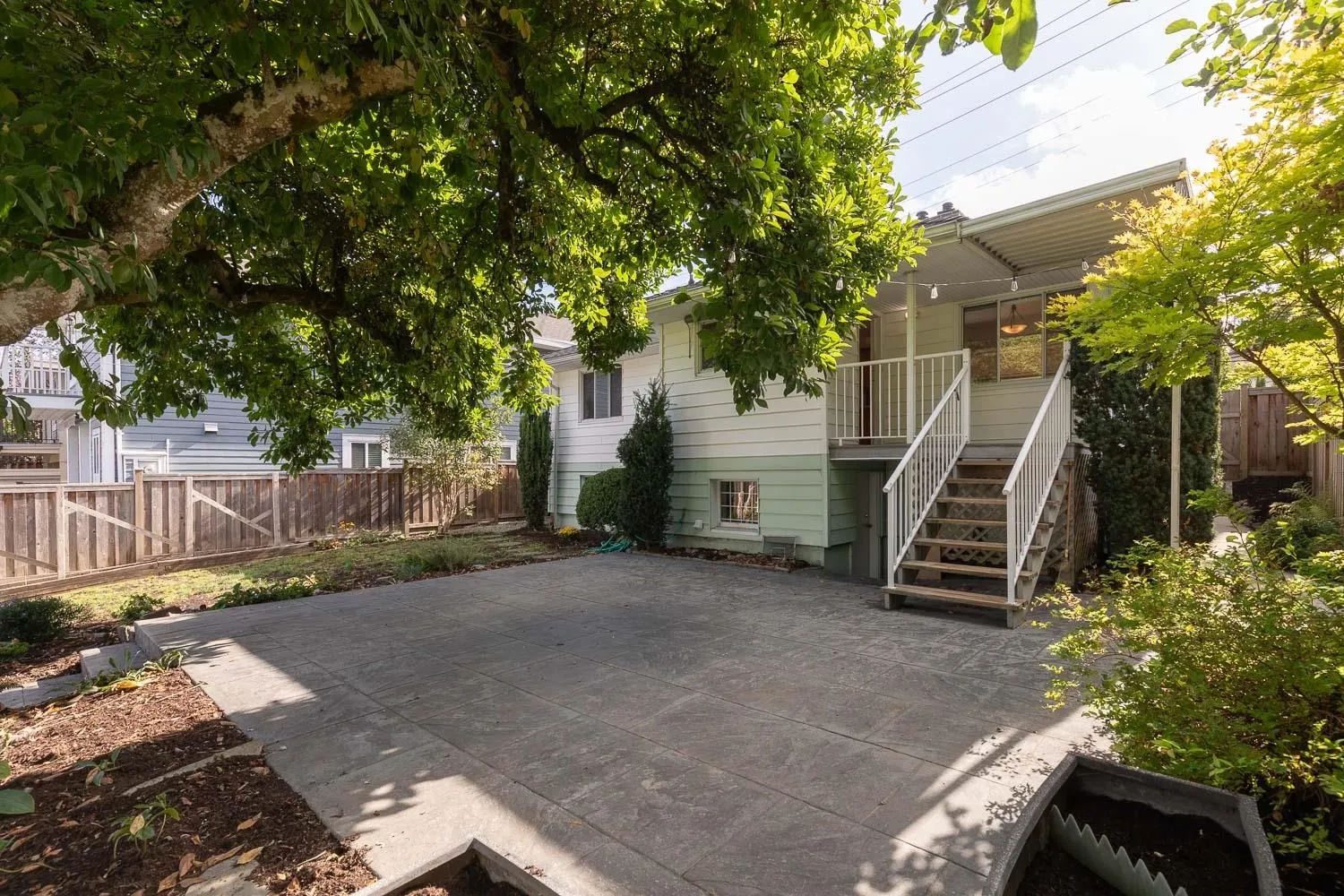 113 Eighth Avenue