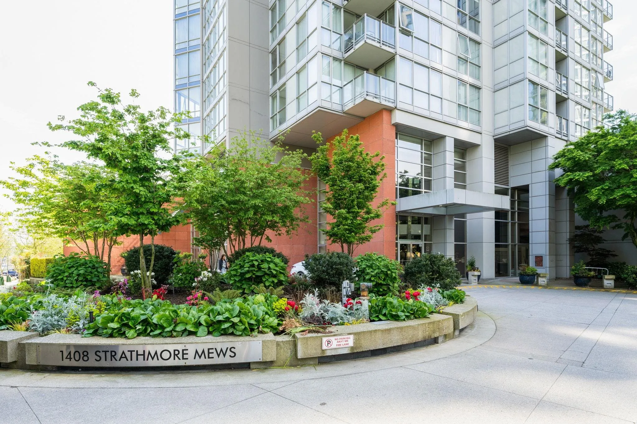 2201 1408 Strathmore Mews