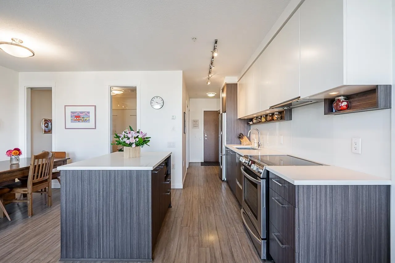 511 4310 Hastings Street