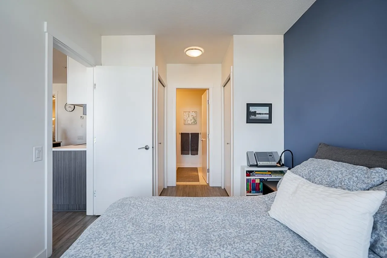 511 4310 Hastings Street