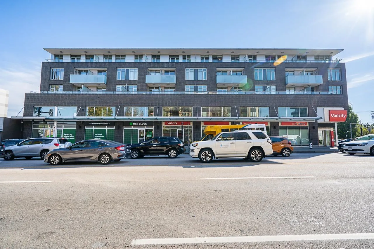 511 4310 Hastings Street