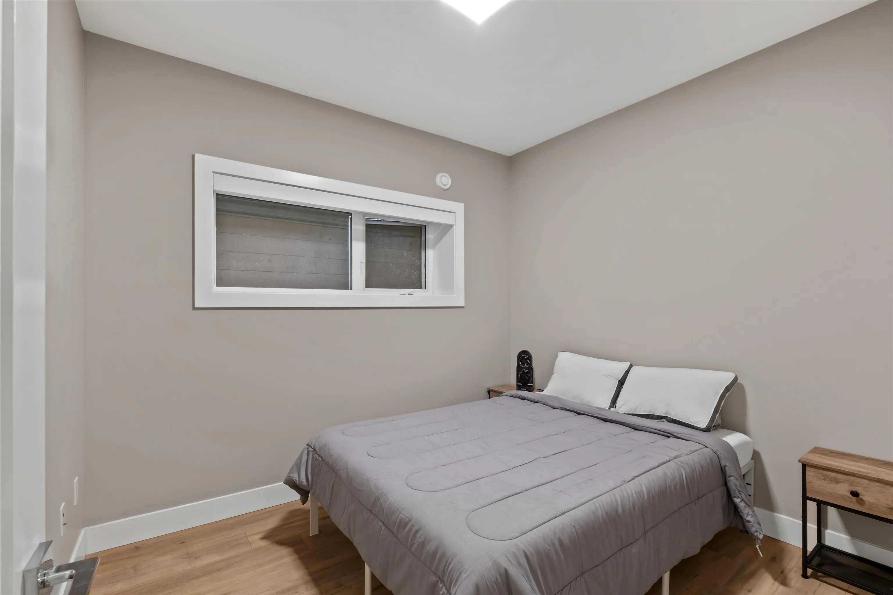 1033 Prospect Avenue
