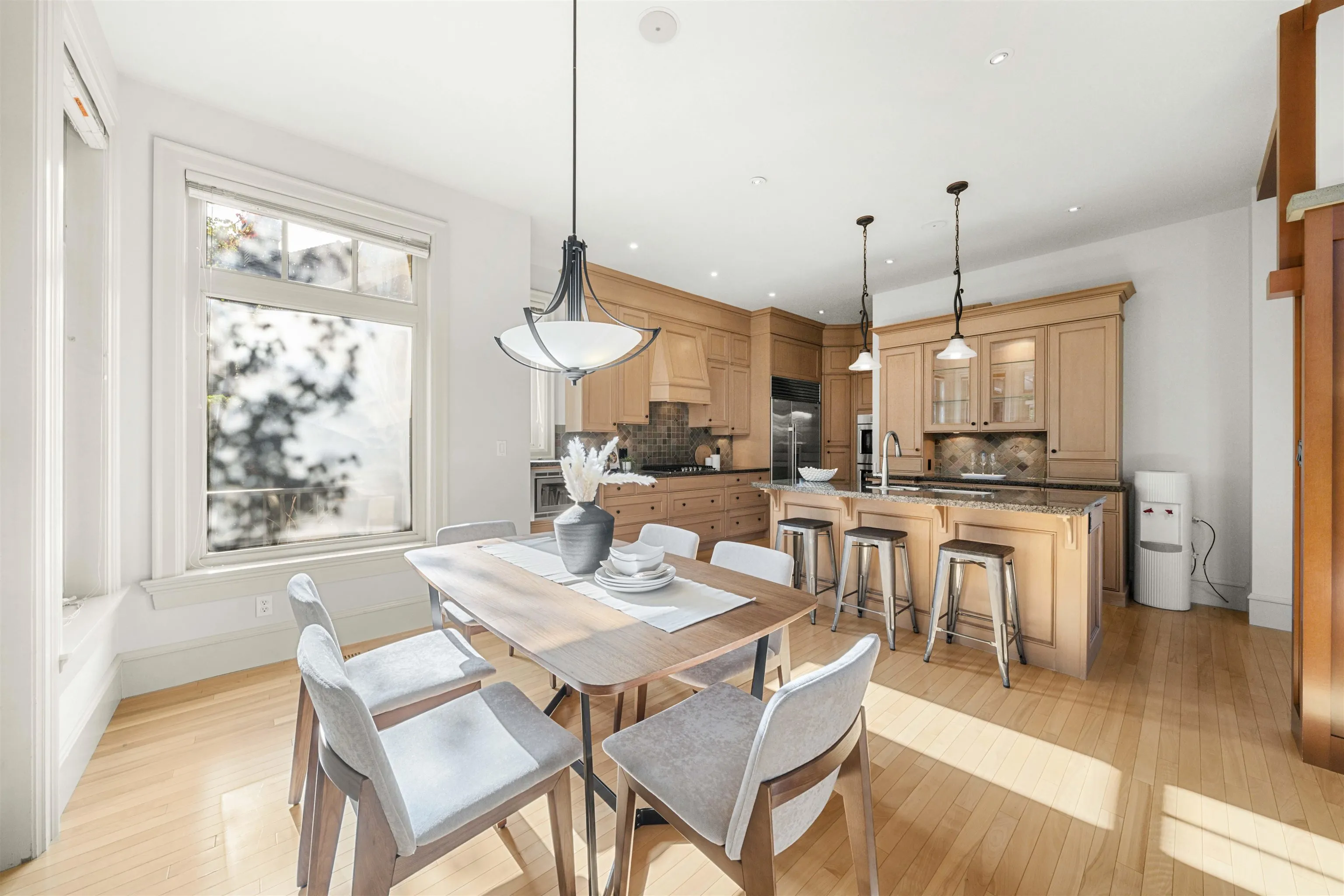 3842 Devonshire Drive