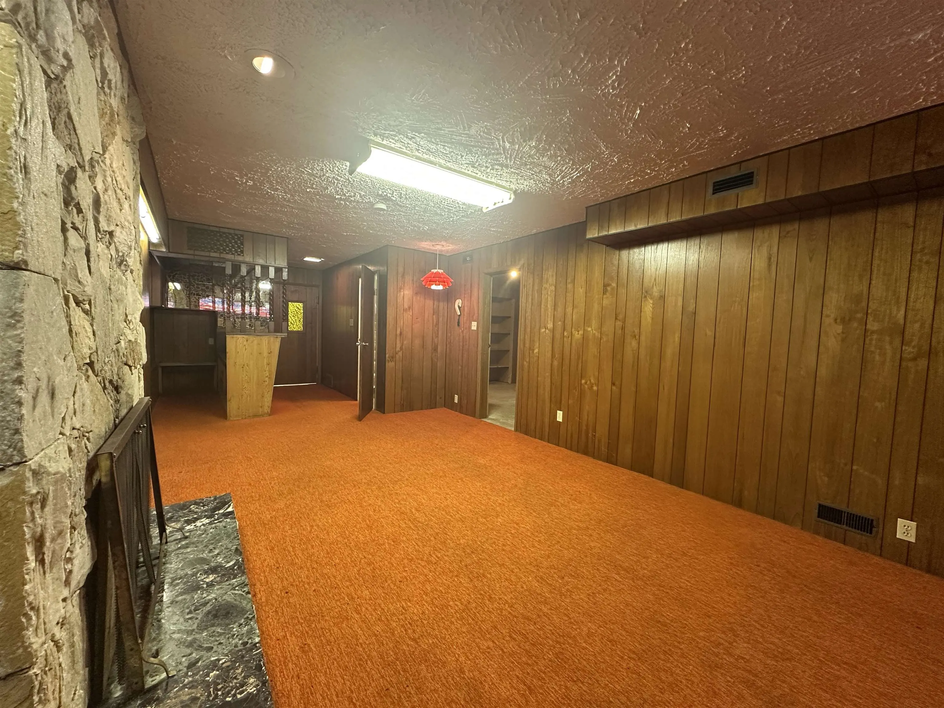 1542 West 65th Ave