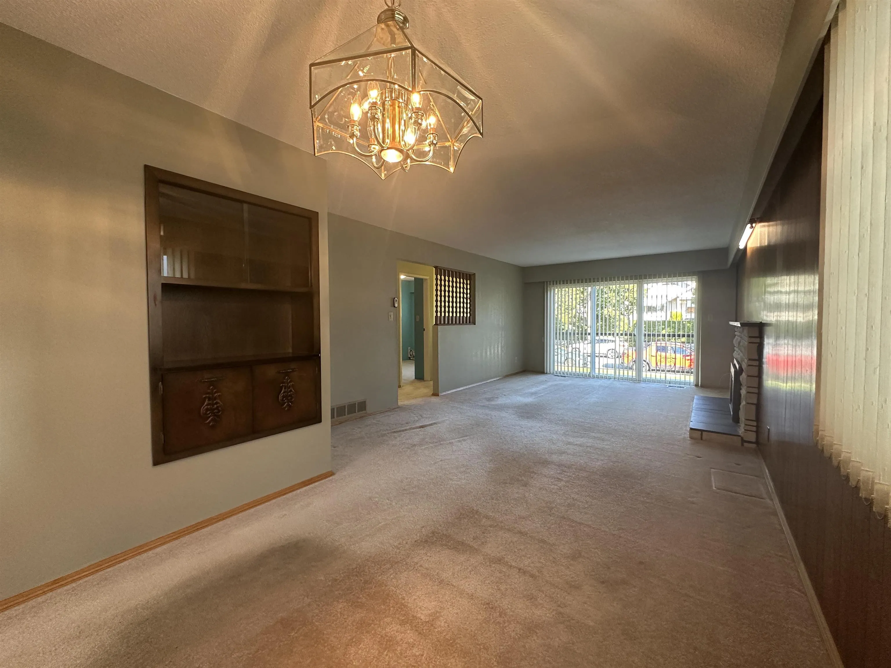 1542 West 65th Ave