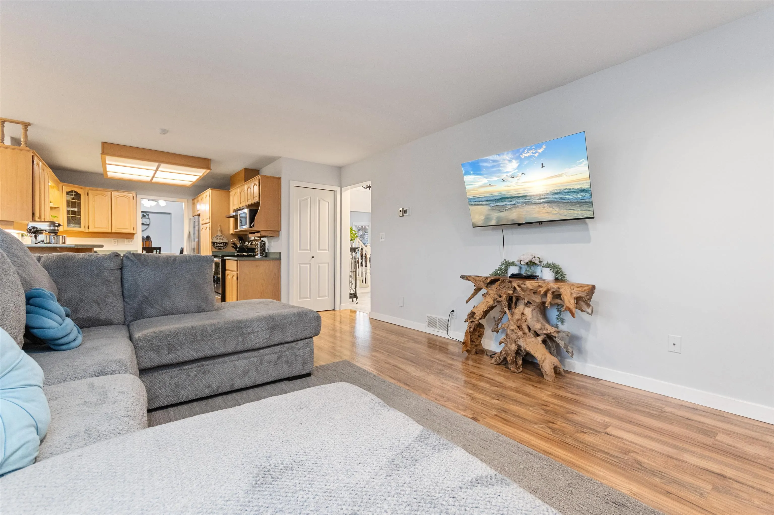 10030 Sussex Drive