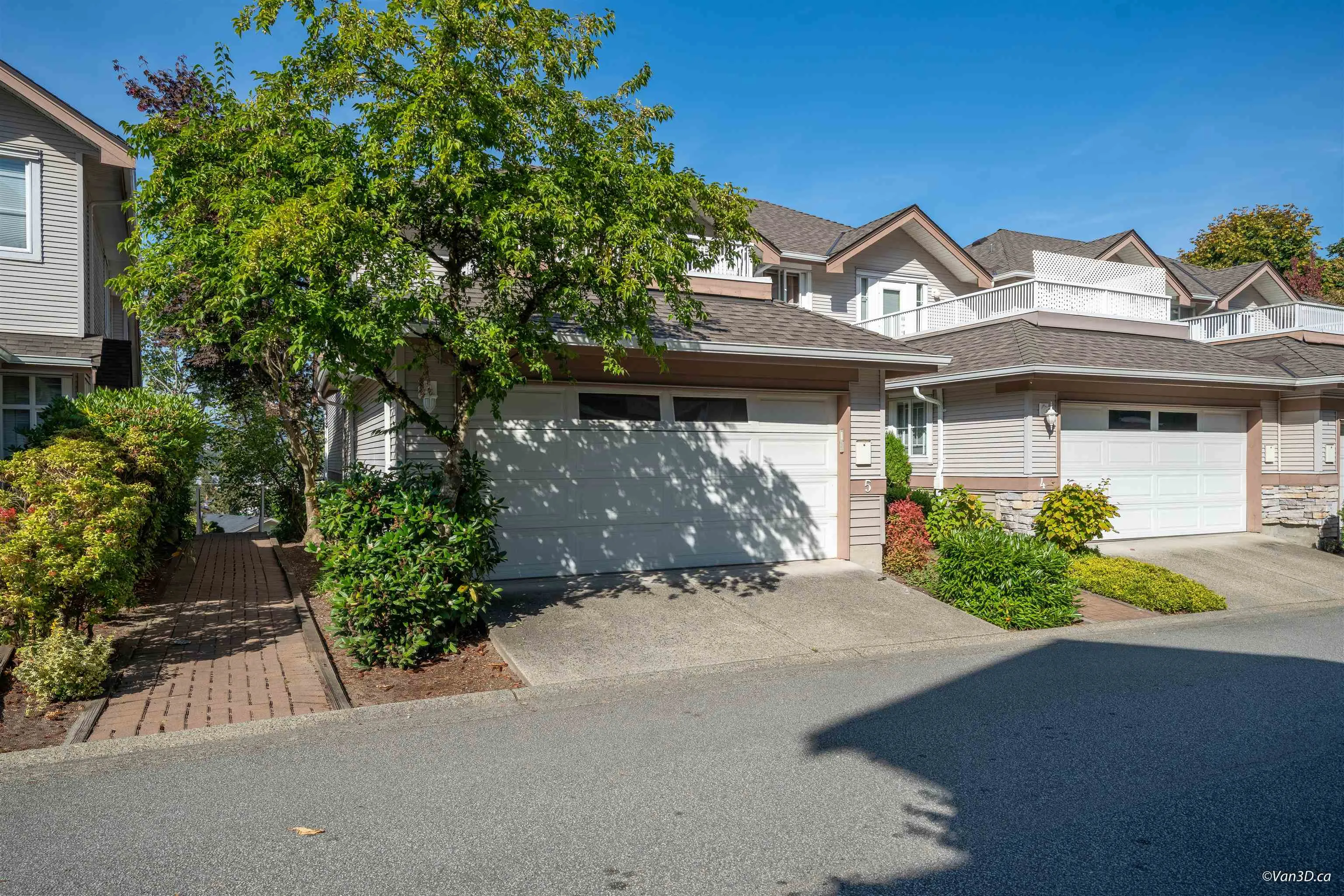 5 11860 River Road