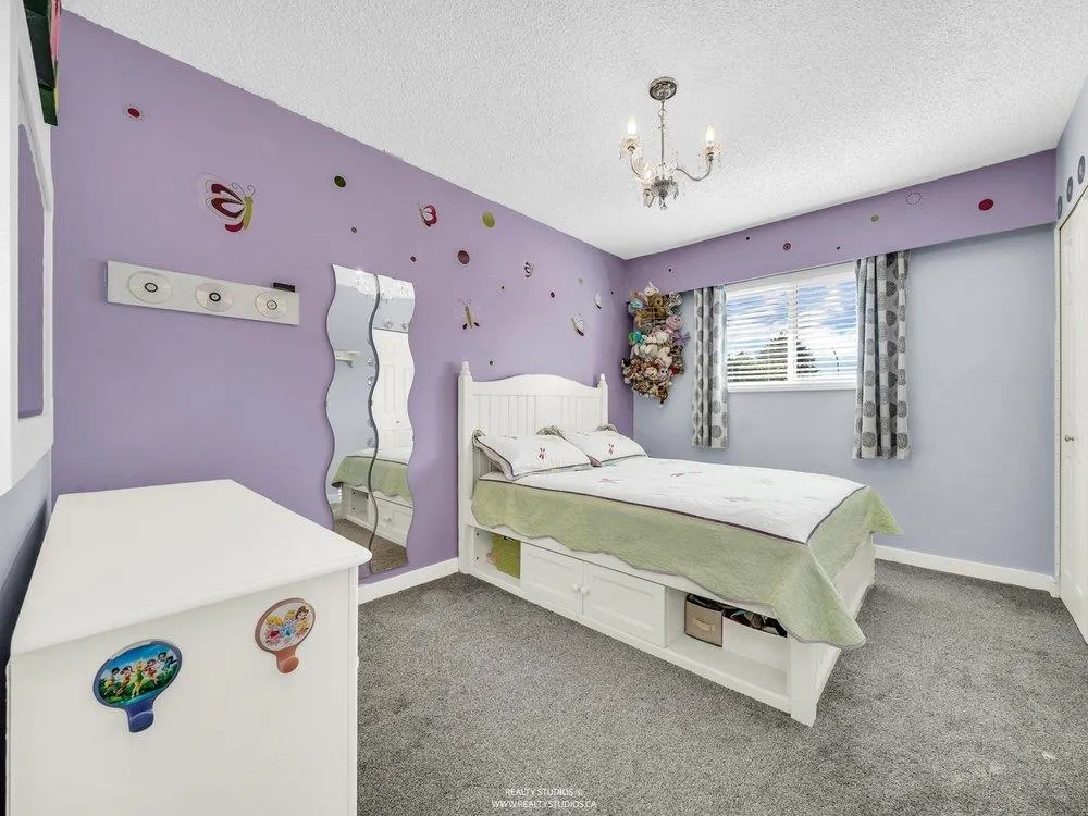 10920 Hogarth Drive
