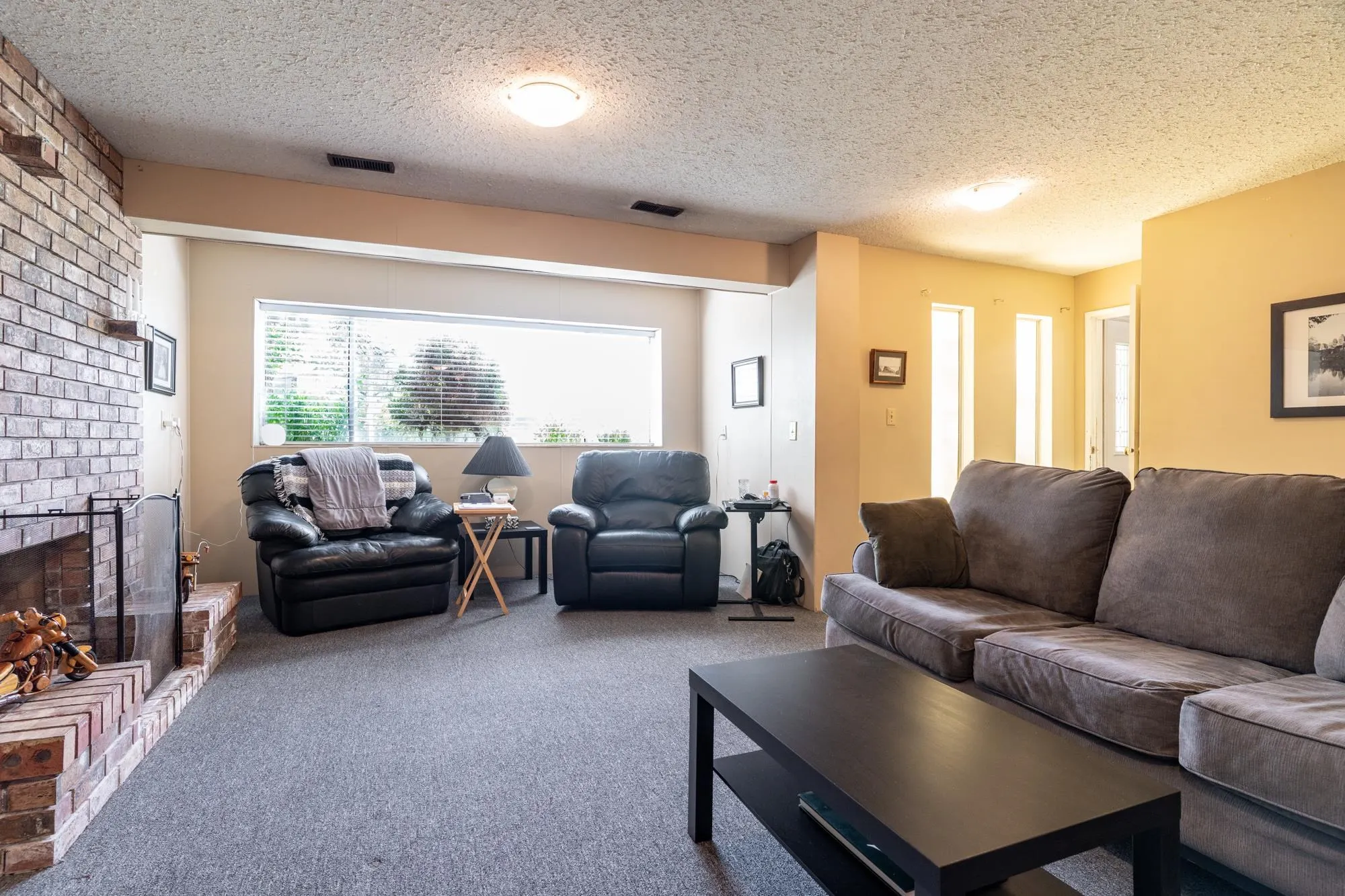 10935 Monroe Drive