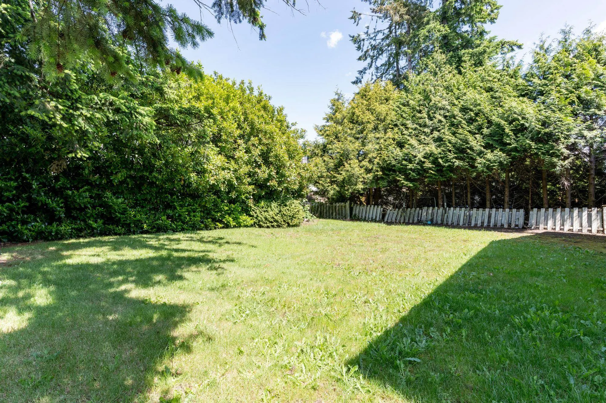 10935 Monroe Drive