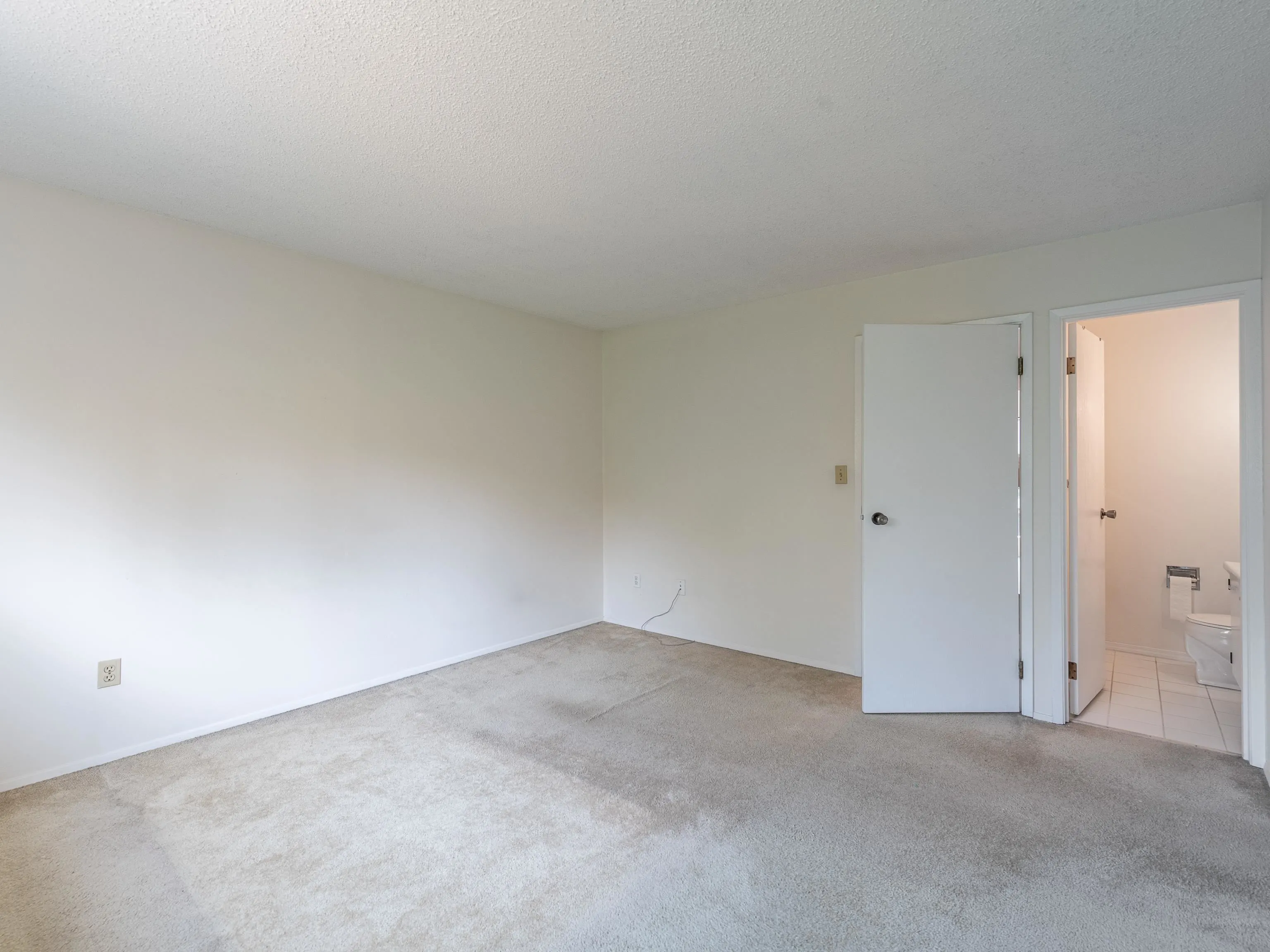 4245 Birchwood Crescent