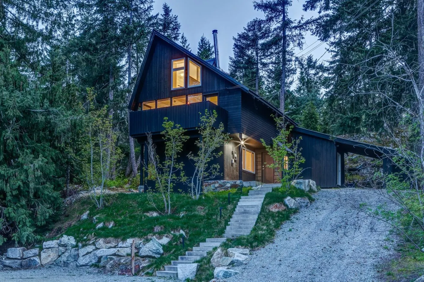 9218 Pinetree Lane