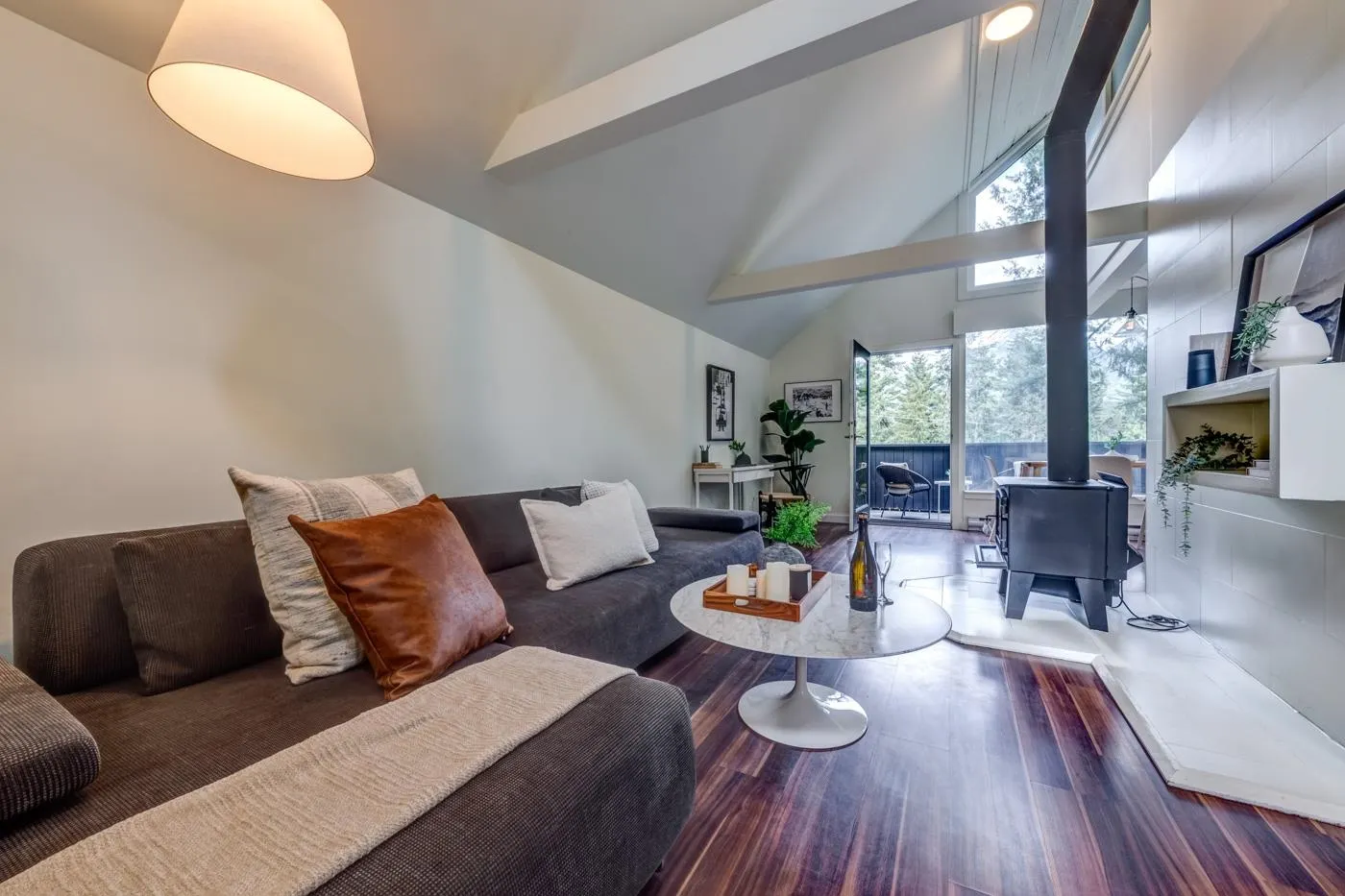 9218 Pinetree Lane