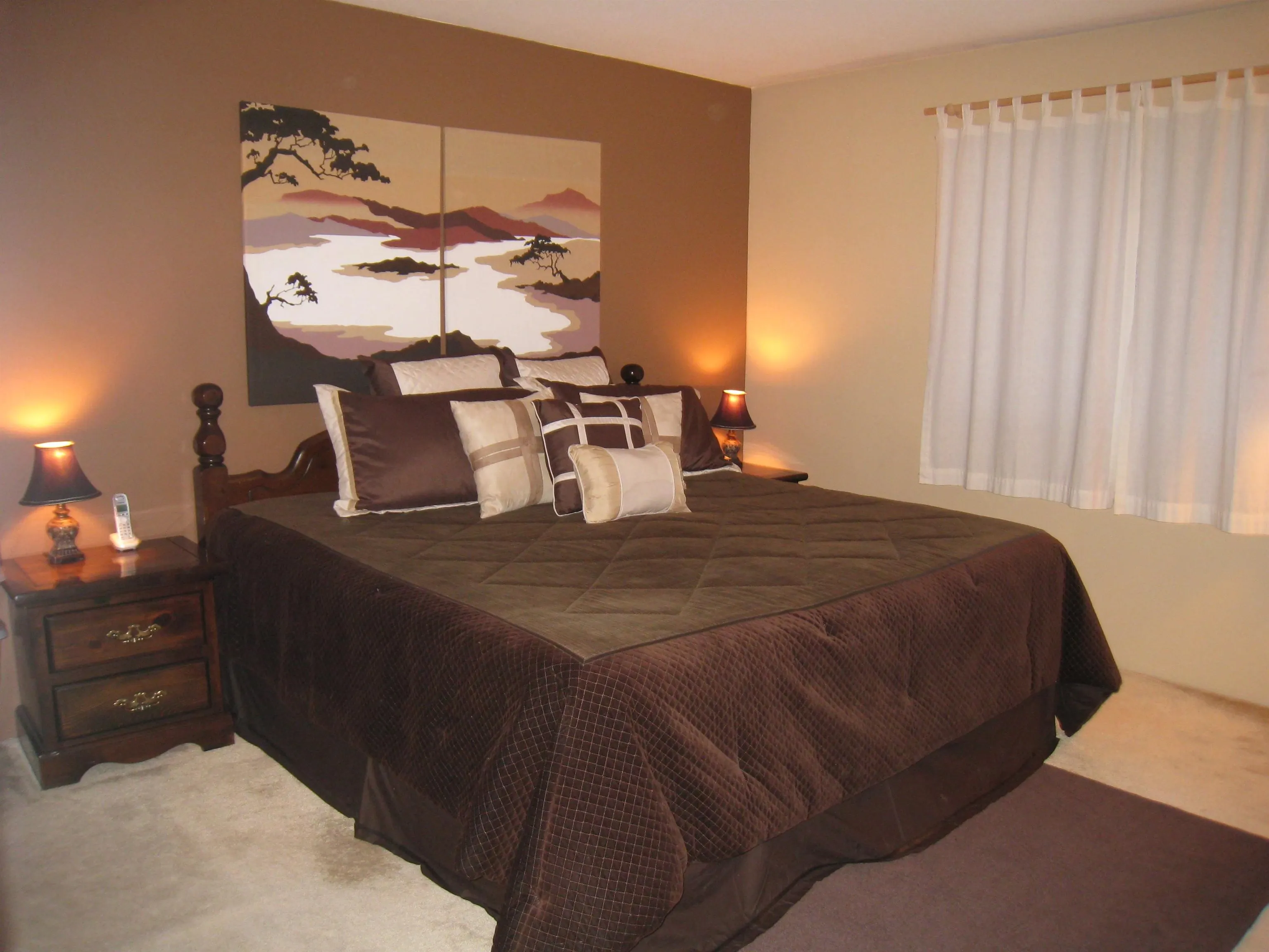 6160 Redfern Crescent