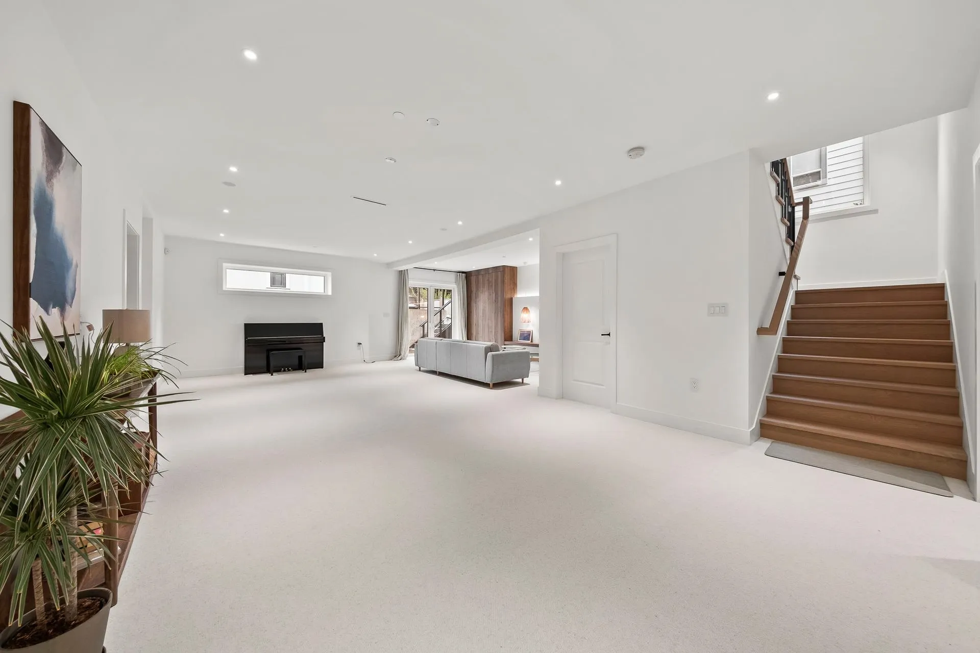 3227 W 35th Avenue