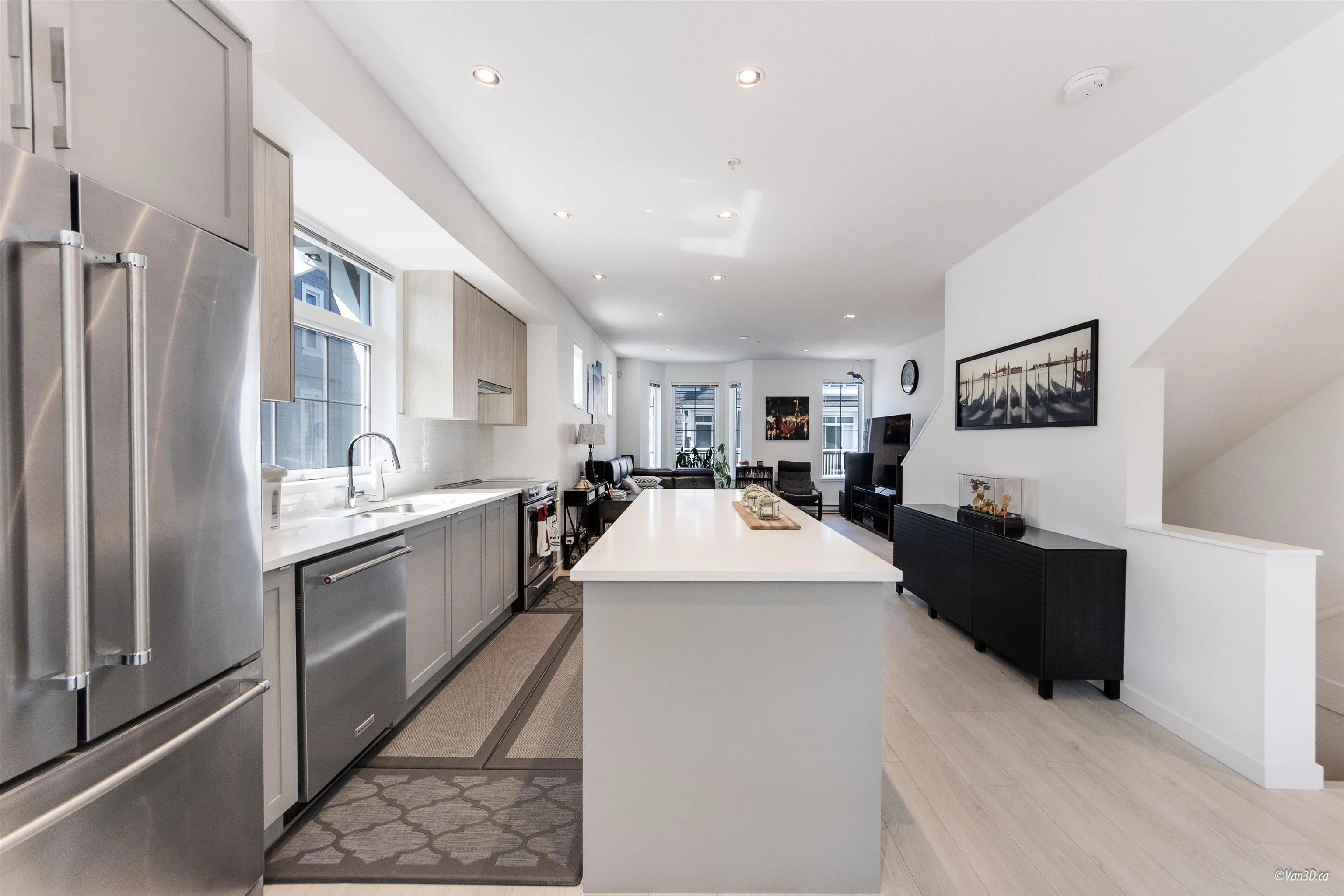 8 2560 Pitt River Road