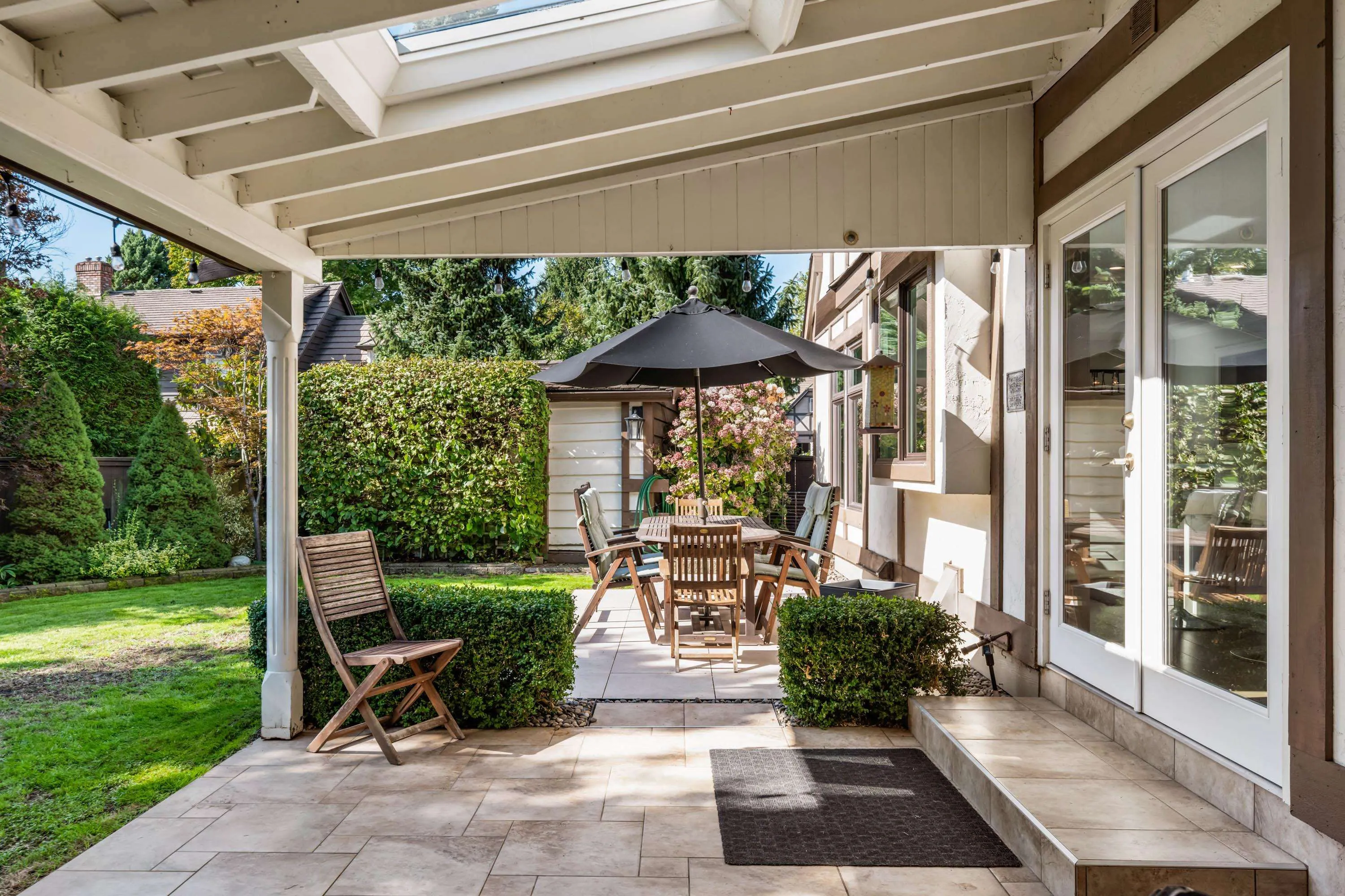 5796 Goldenrod Crescent