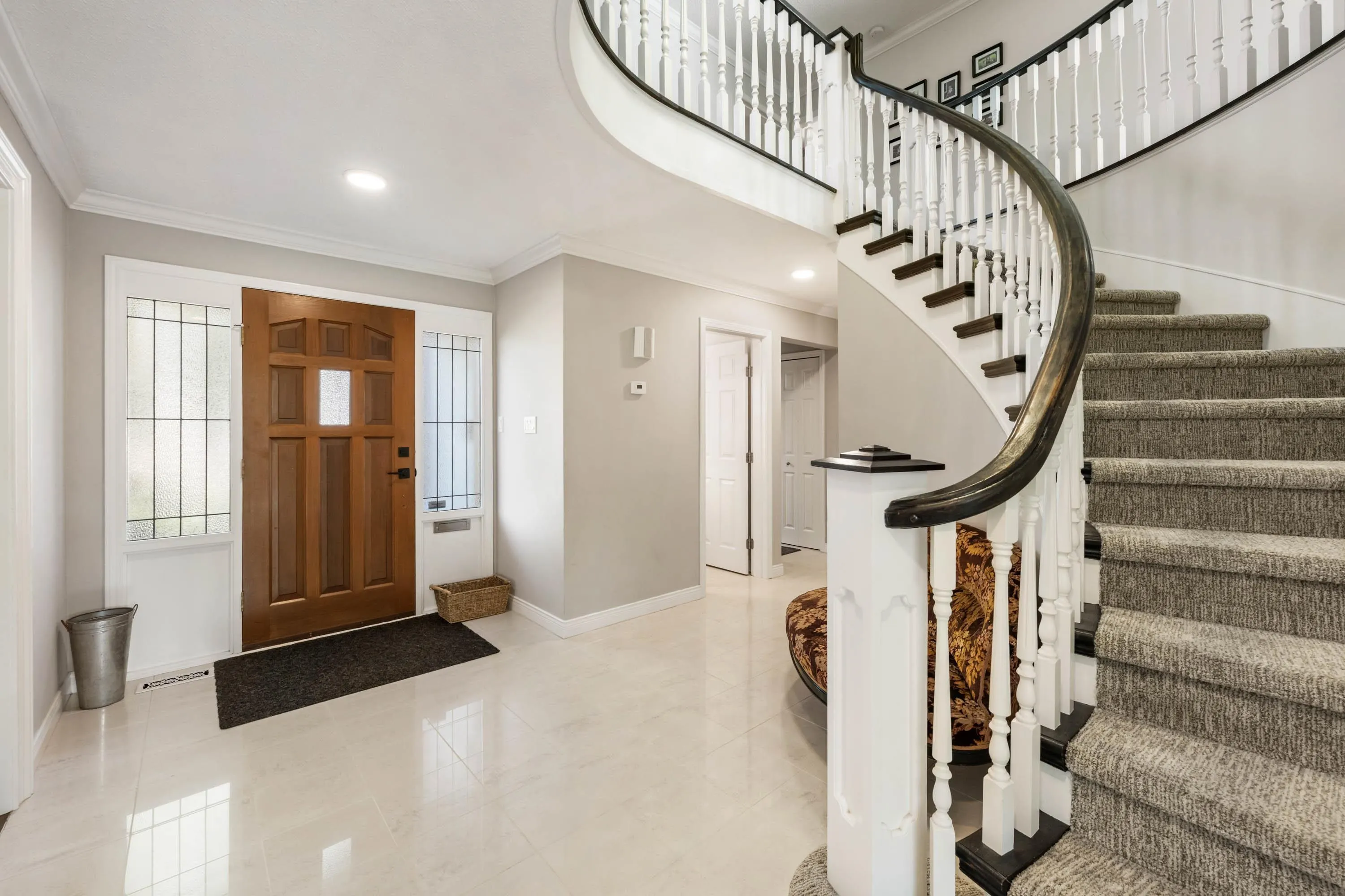 5796 Goldenrod Crescent
