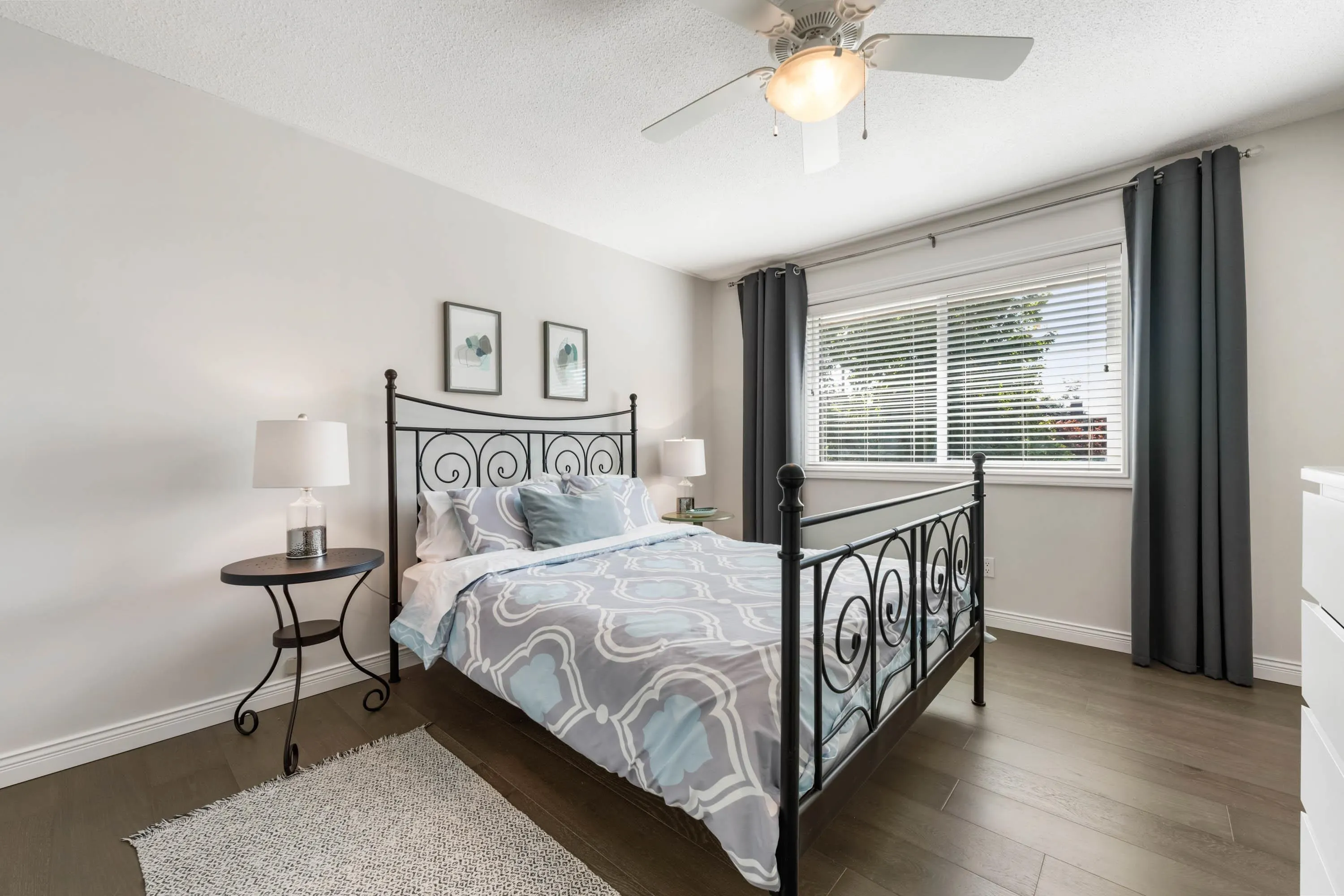 5796 Goldenrod Crescent