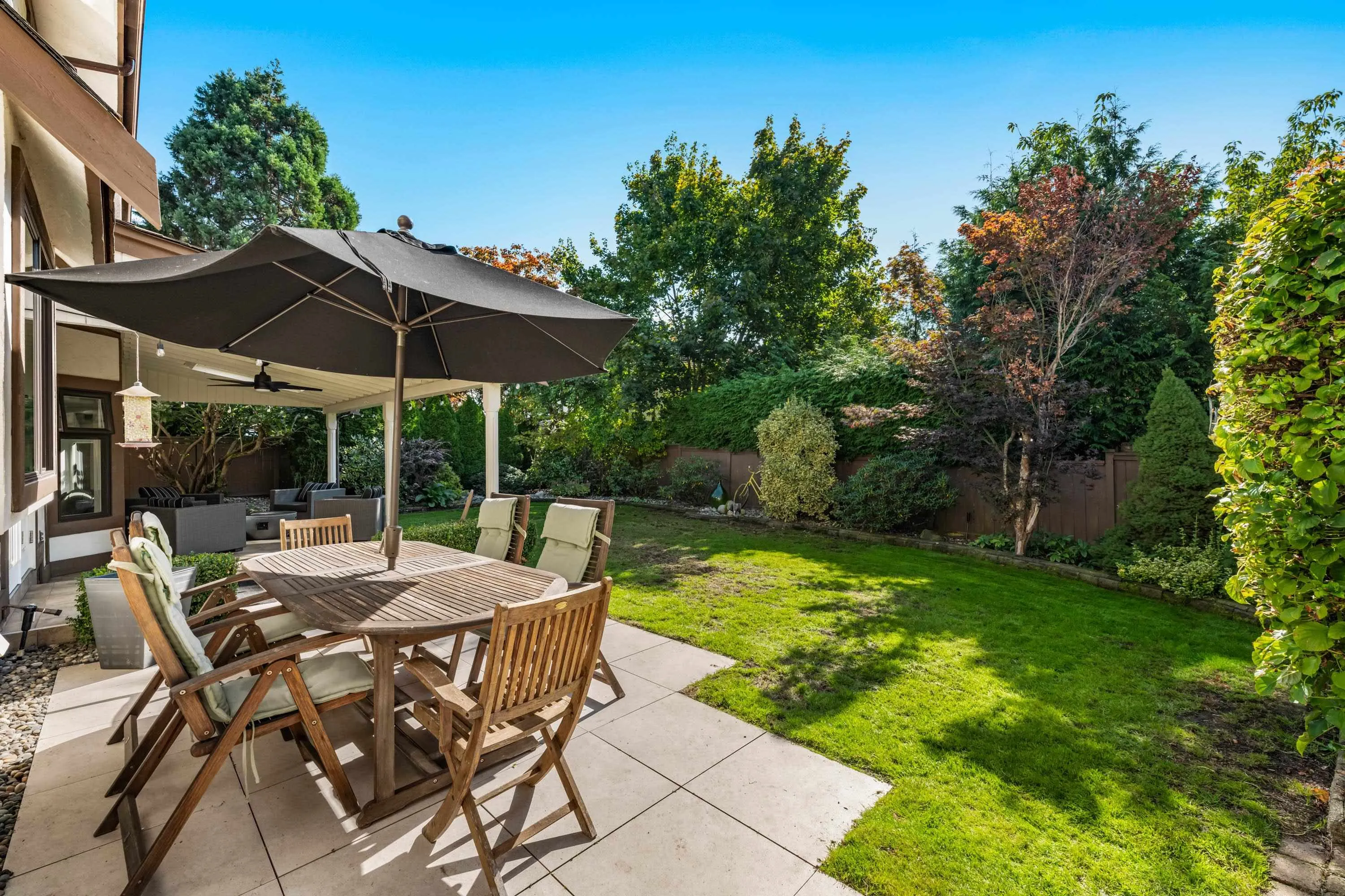 5796 Goldenrod Crescent