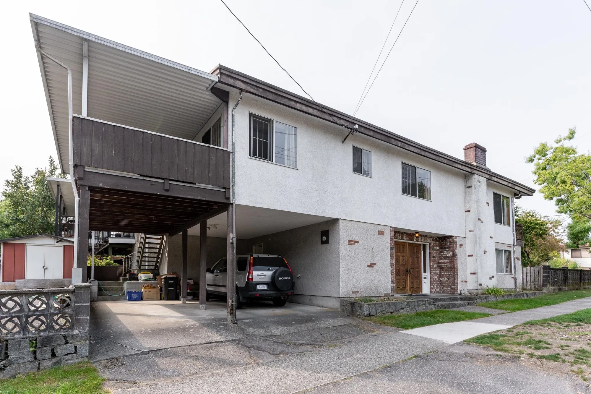150 E 28 Avenue