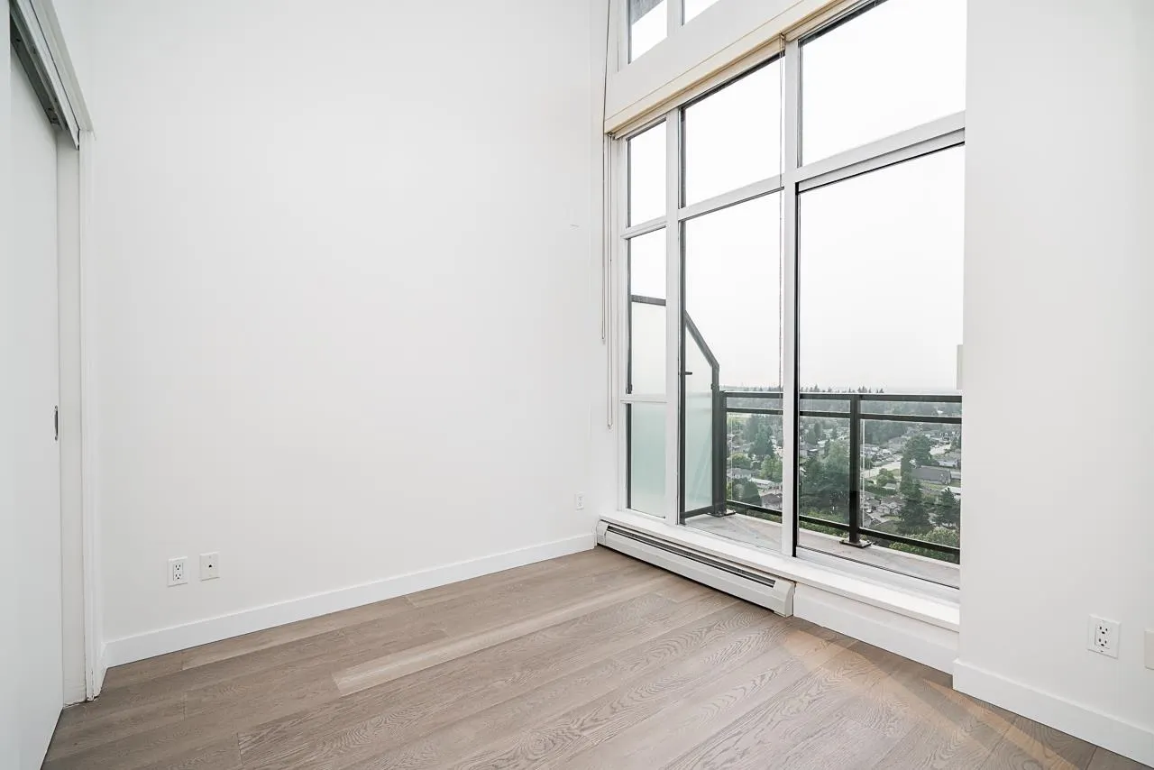 2507 10777 University Drive