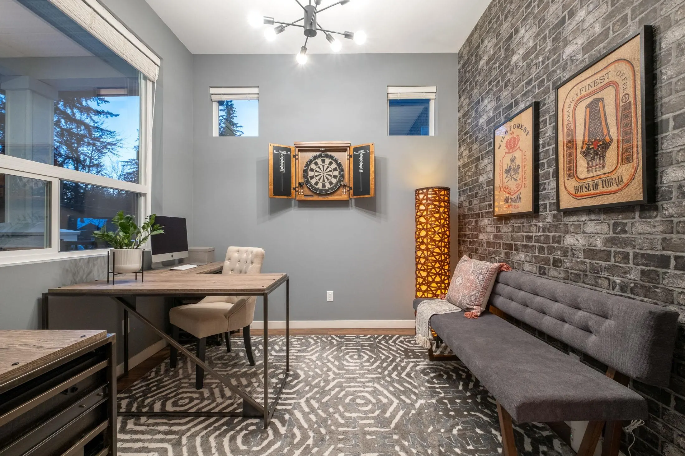 24095 Fern Crescent