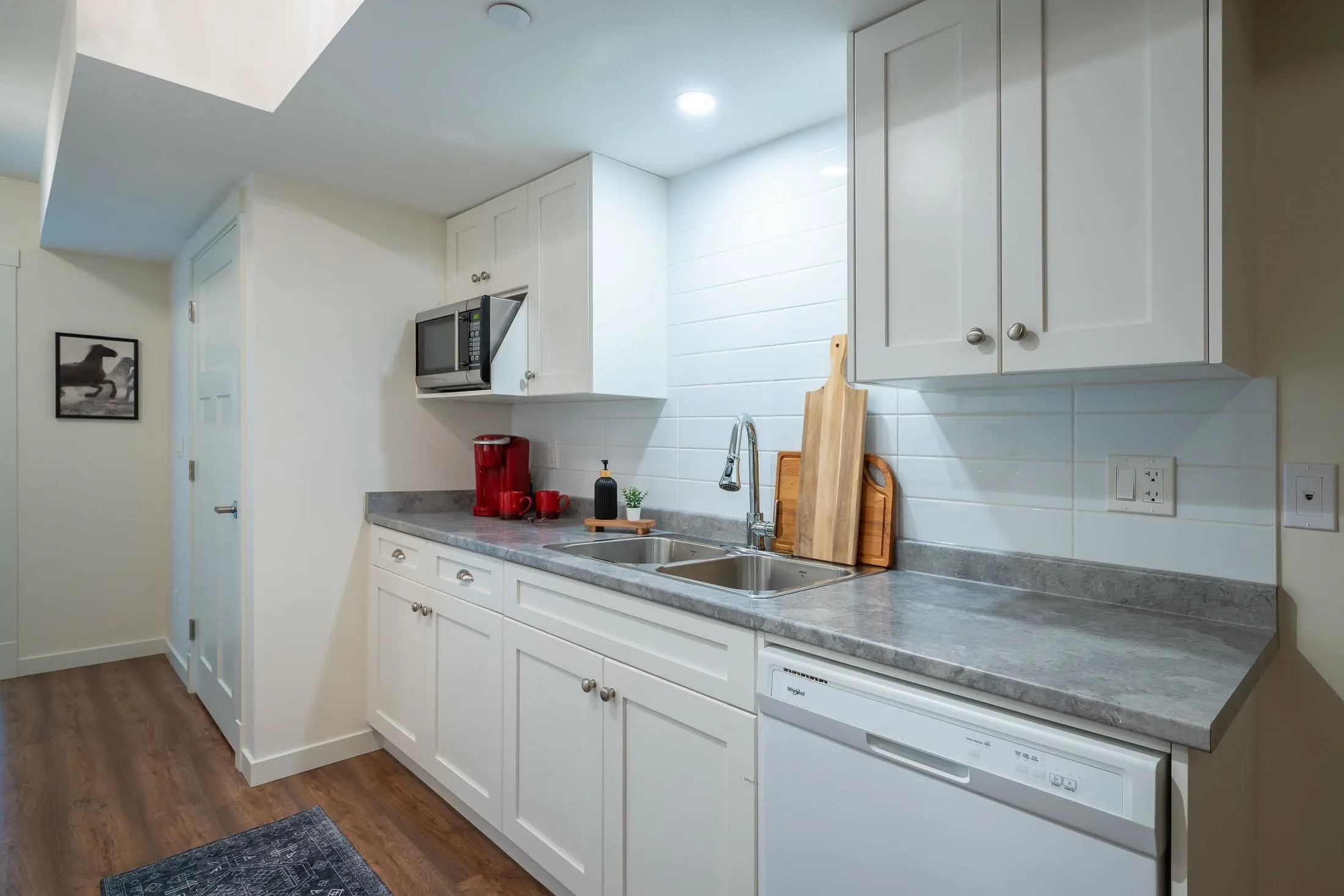 24095 Fern Crescent