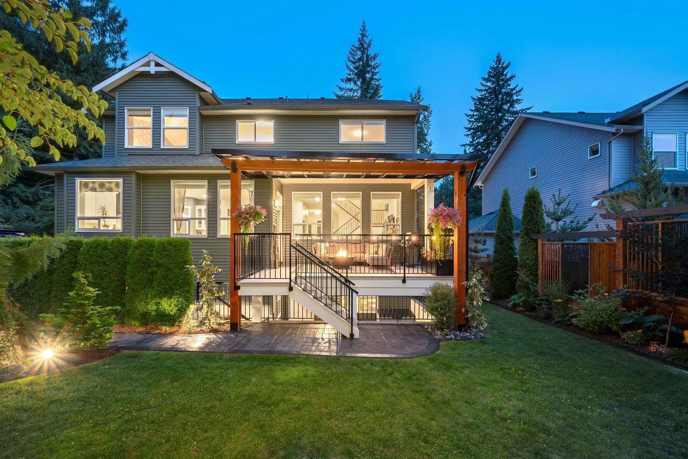24095 Fern Crescent