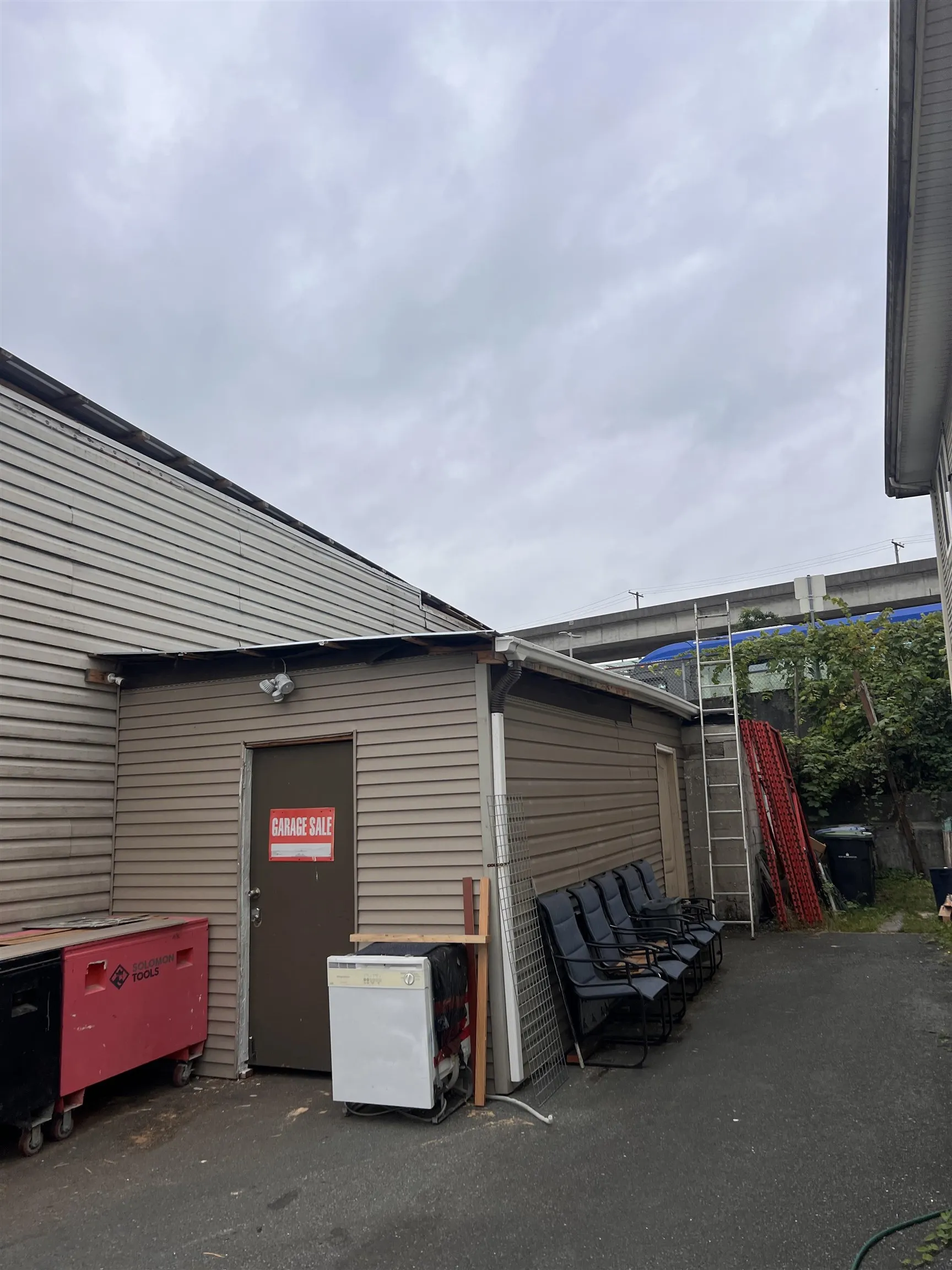 2141 Marine Way