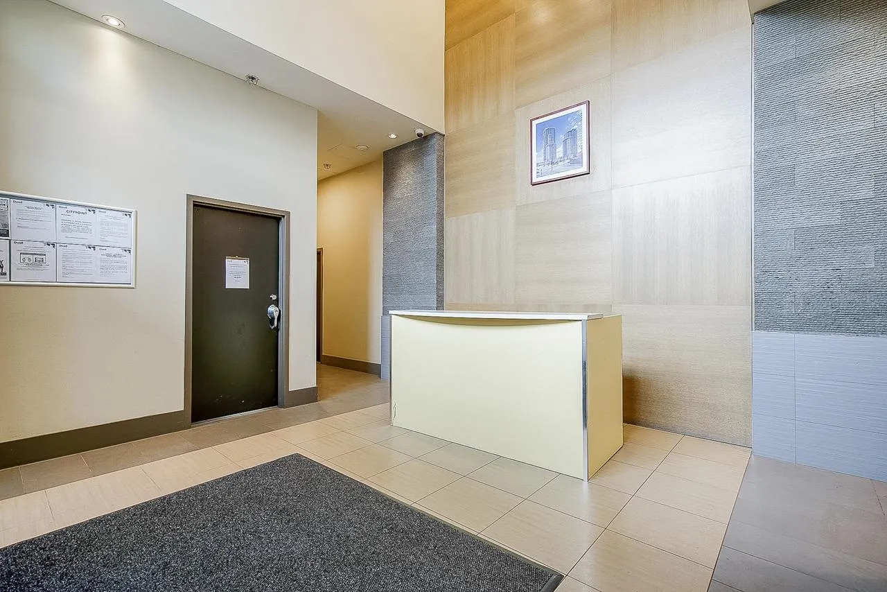 2501 10777 University Drive