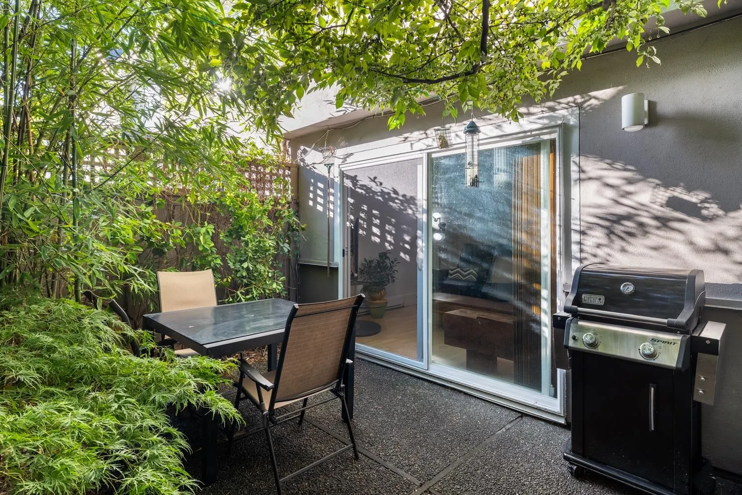 158 E 17th Avenue
