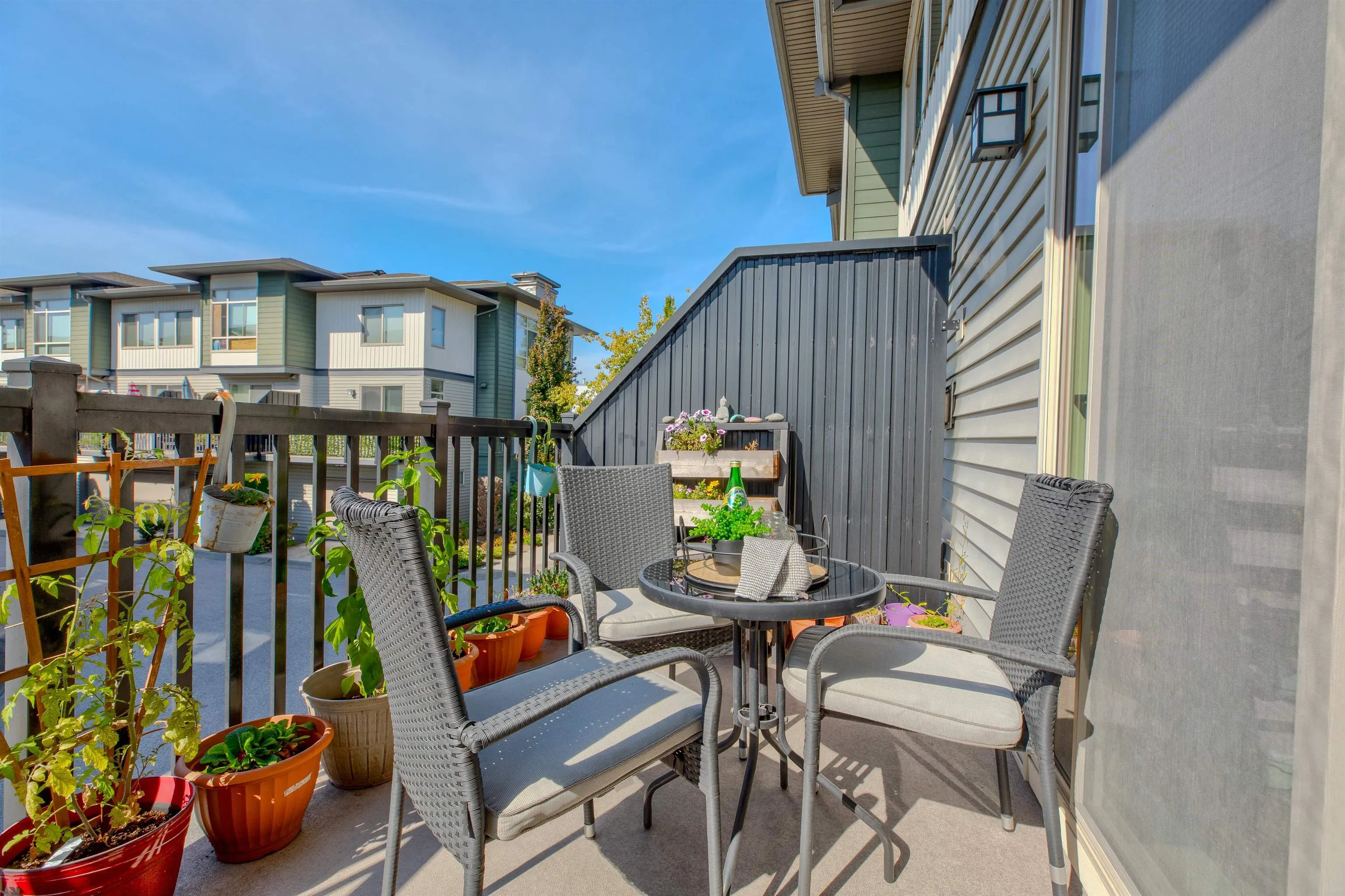 87 8473 163 Street