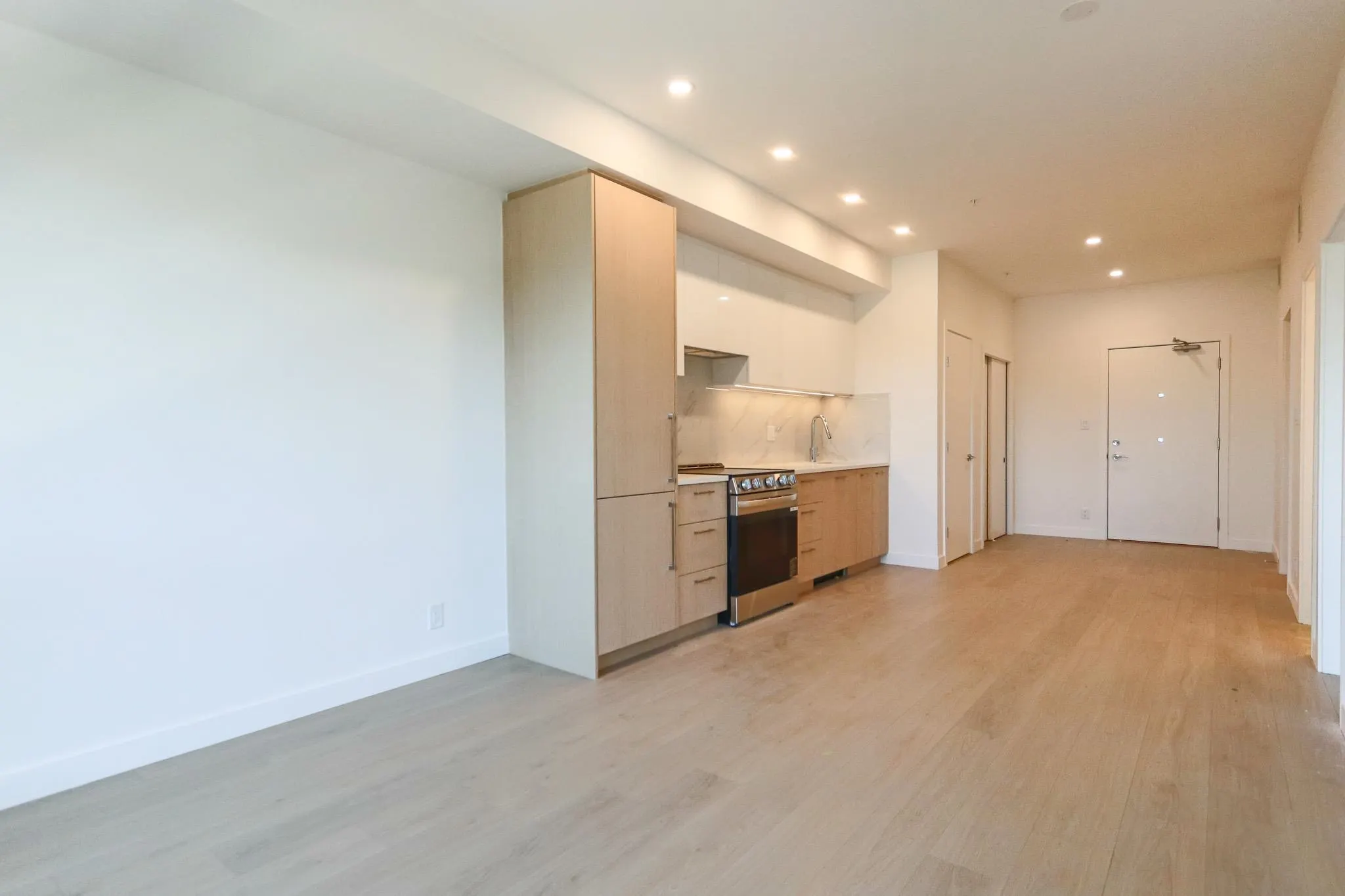 514 150 James Road